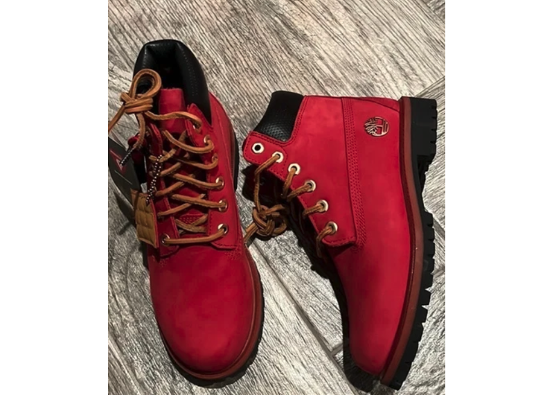 Timberland x Champs Juniors 6 Waterproof Boots Red PRE OWNED