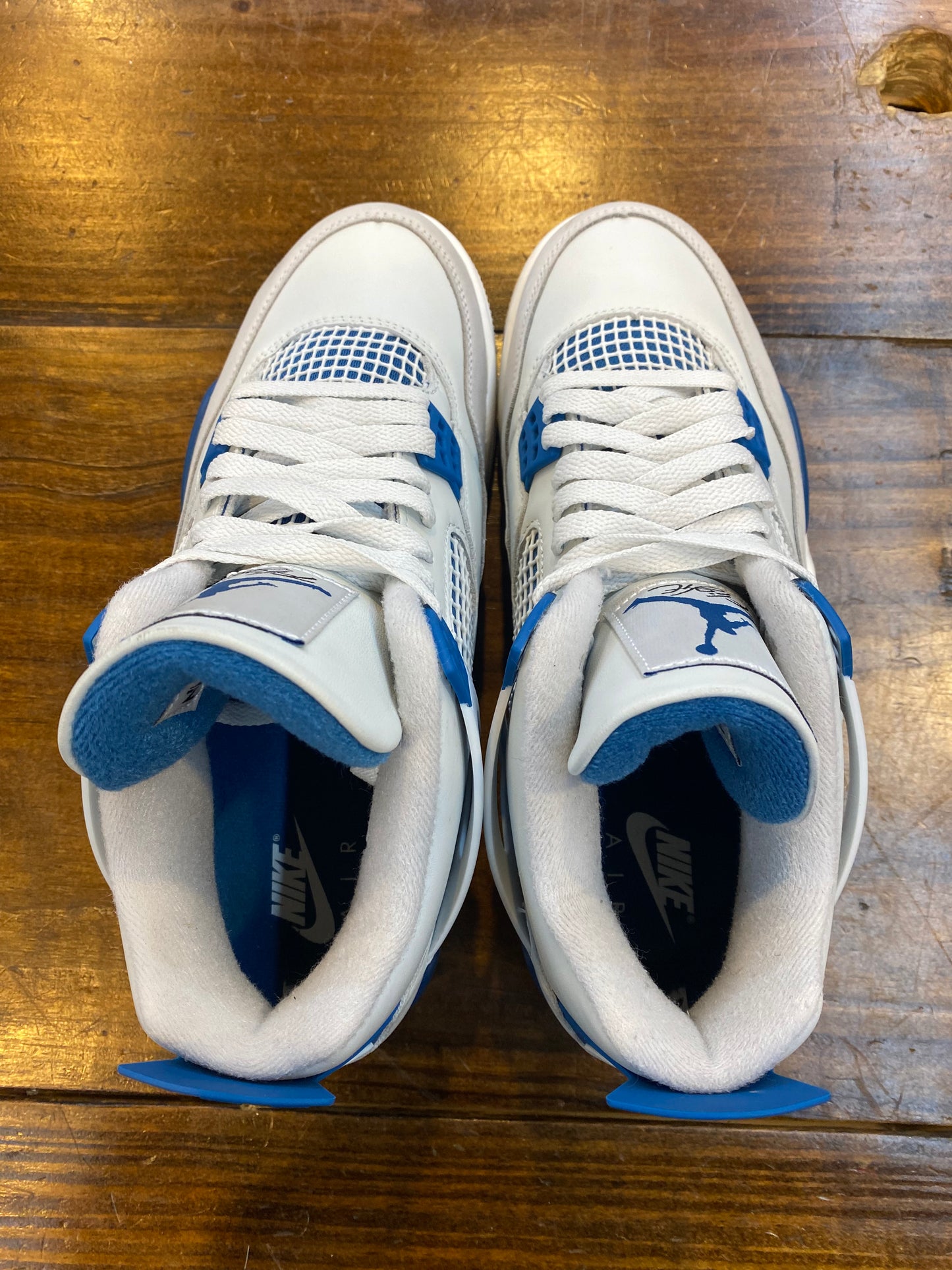 Jordan 4 Retro Military Blue PRE-OWNED