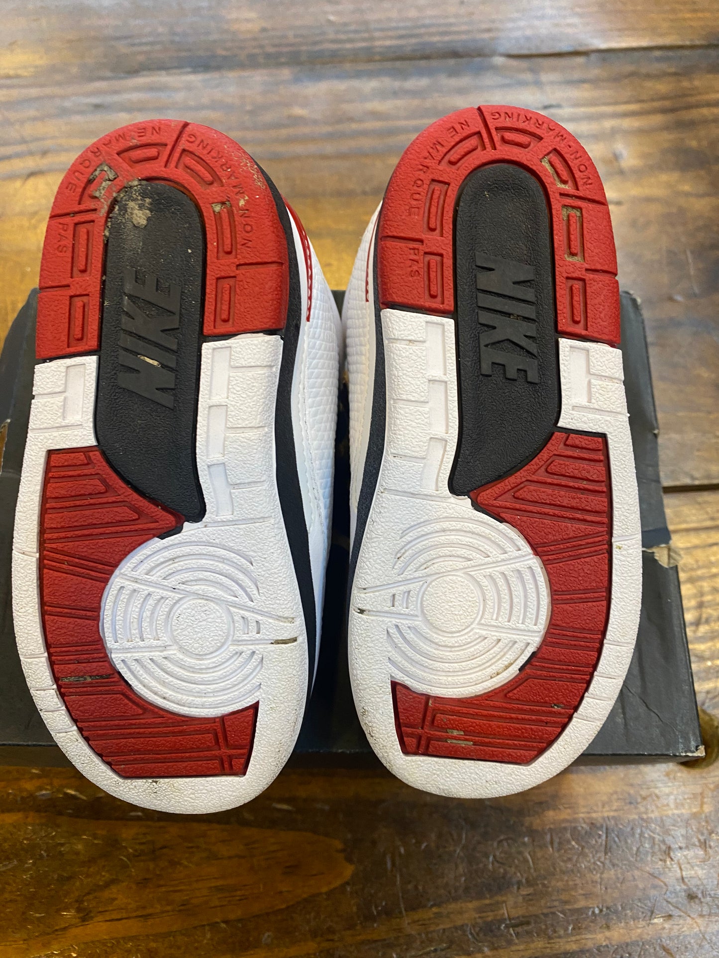 Jordan 2 Retro TD Chicago 2022 PRE OWNED