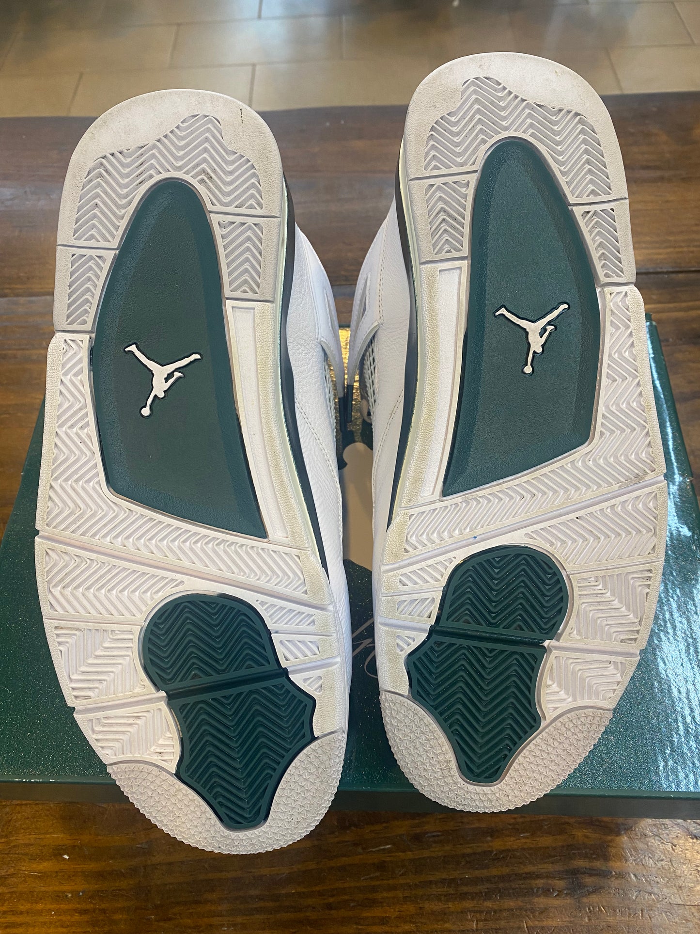 Jordan 4 Retro Oxidized Green PRE OWNED