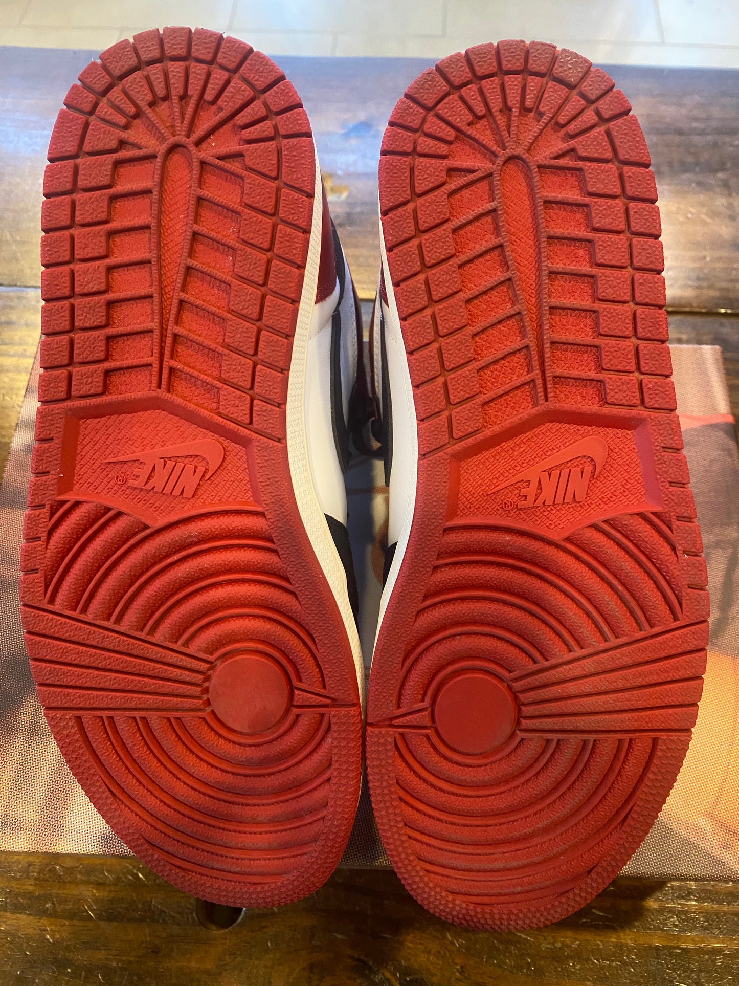 Jordan 1 Retro High OG Black Toe Reimagined PRE OWNED