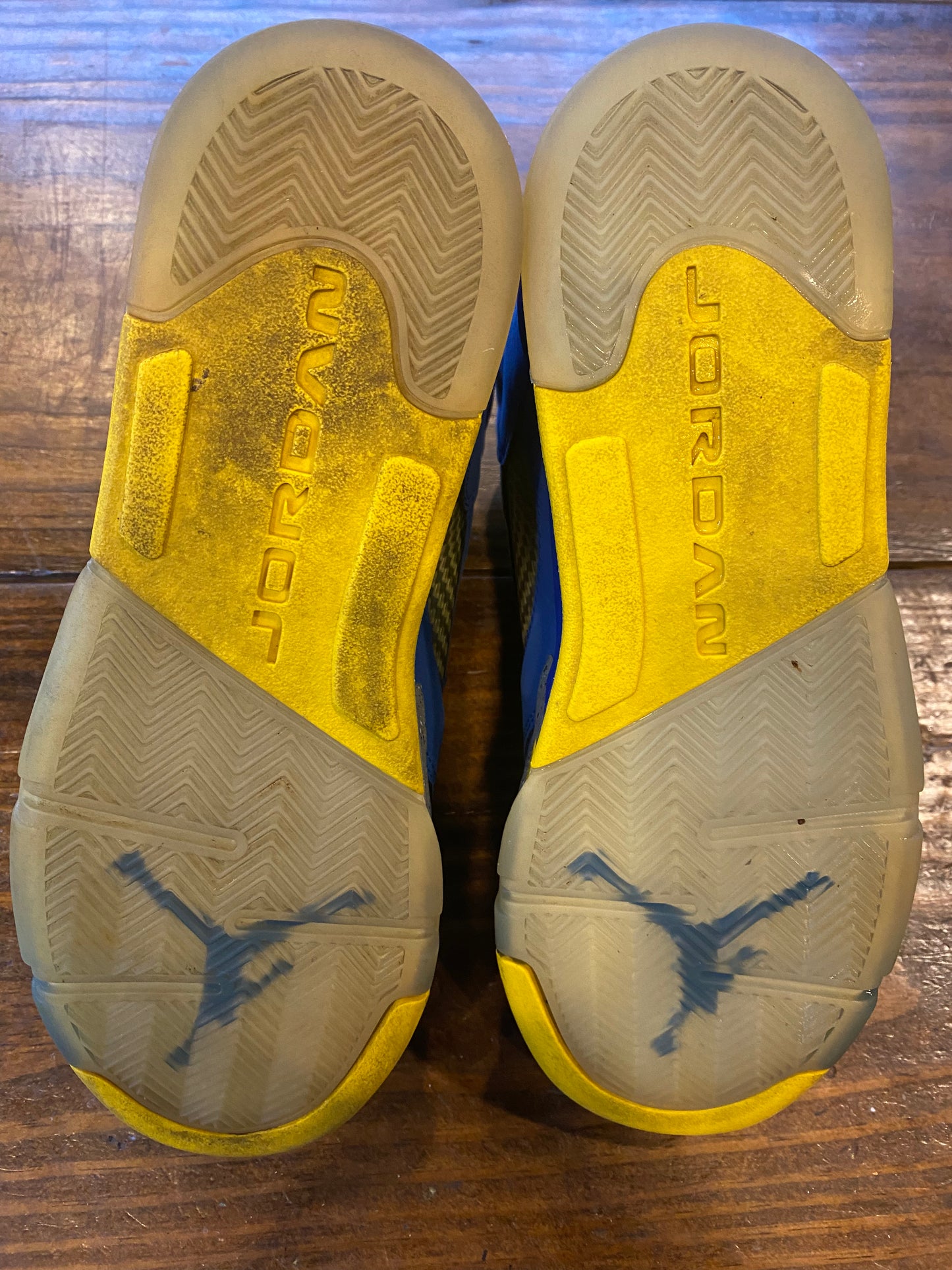 Jordan 5 Retro GS Laney PRE OWNED