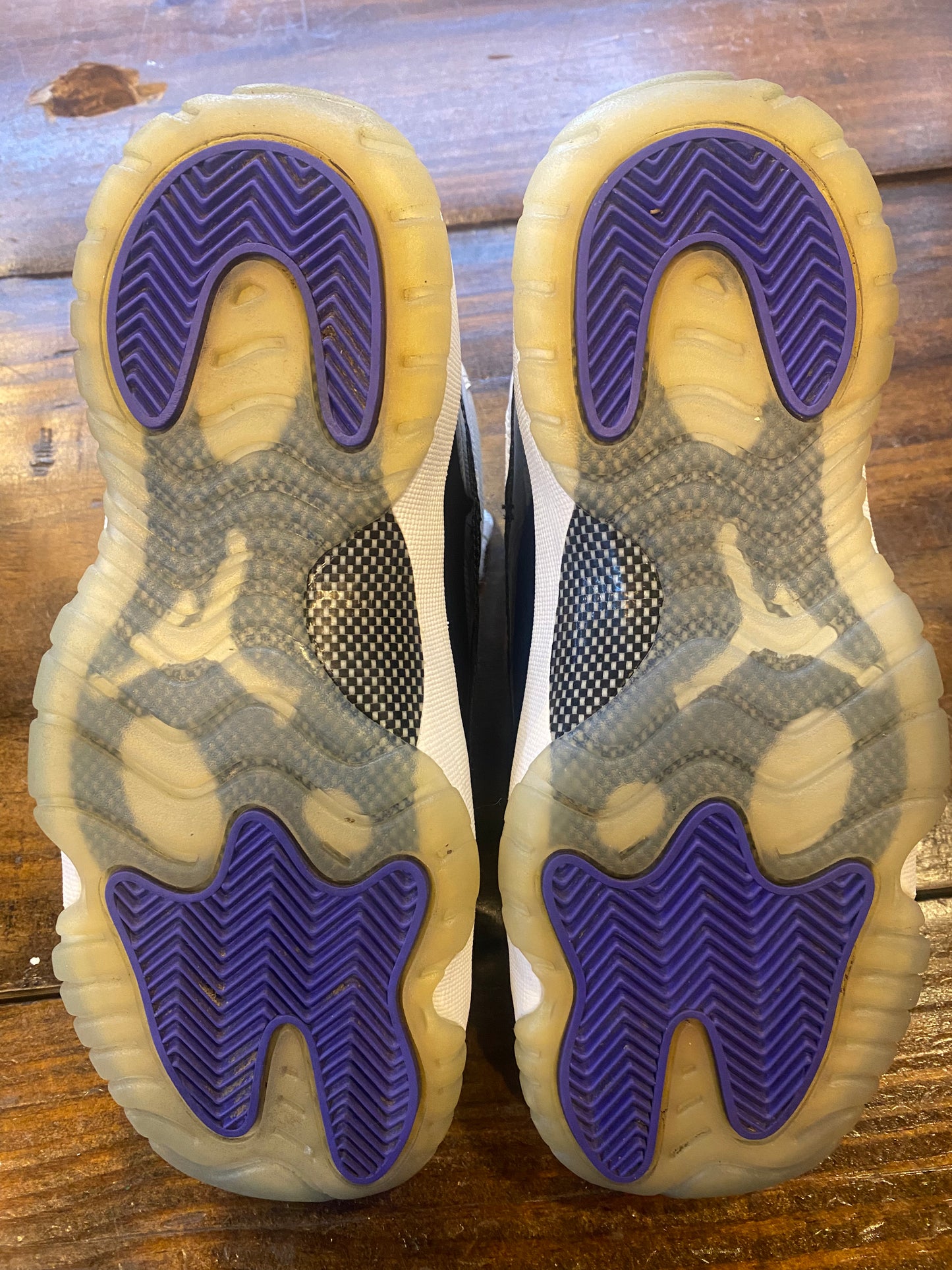 Jordan 11 Retro GS Concord 2018 PRE OWNED