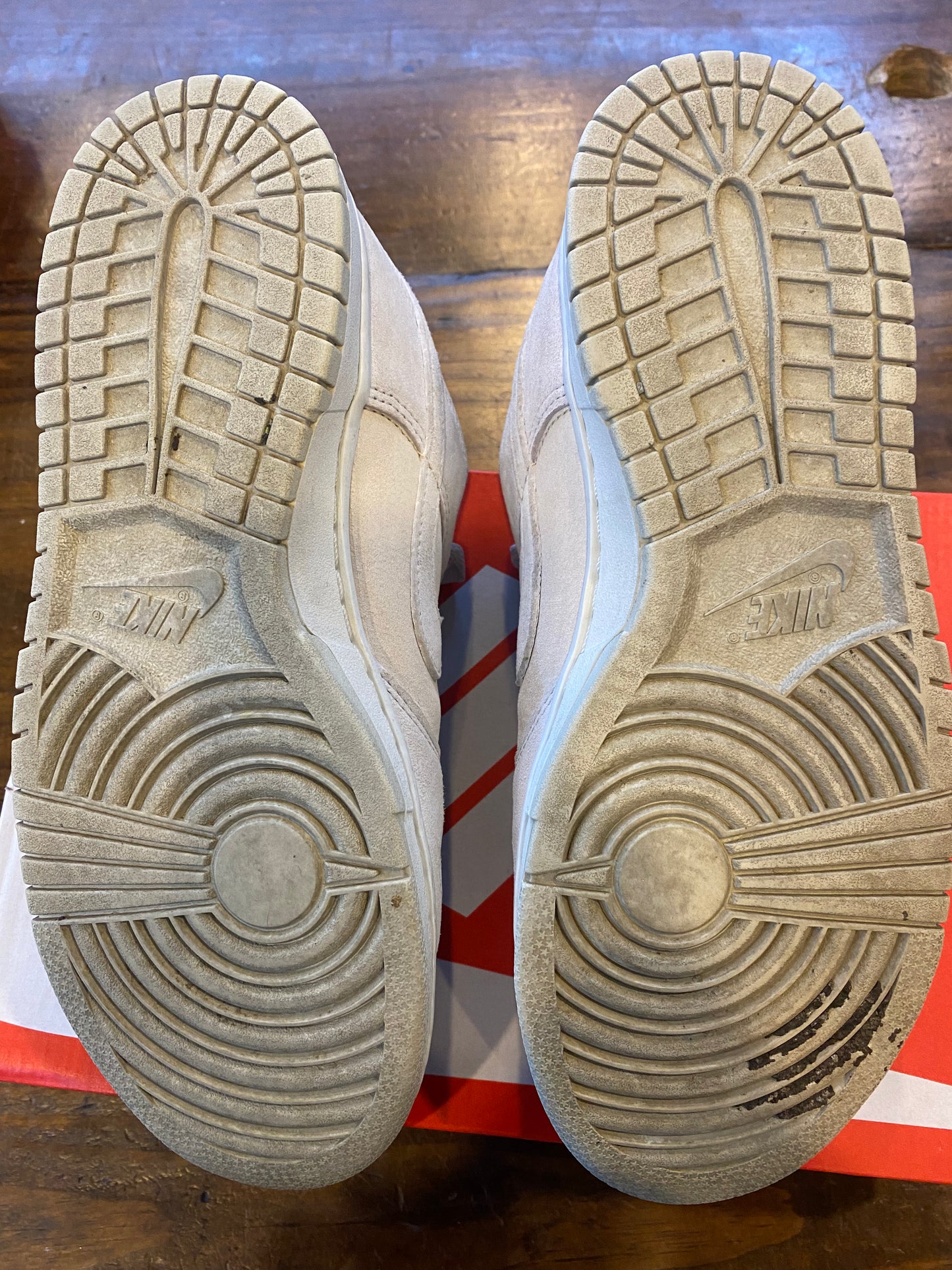 Dunk Low Premium Vast Grey PRE OWNED