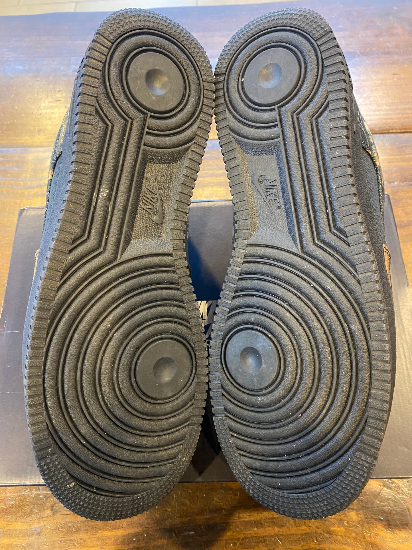 Nike Air Force 1 Low Realtree Black Camo PRE OWNED