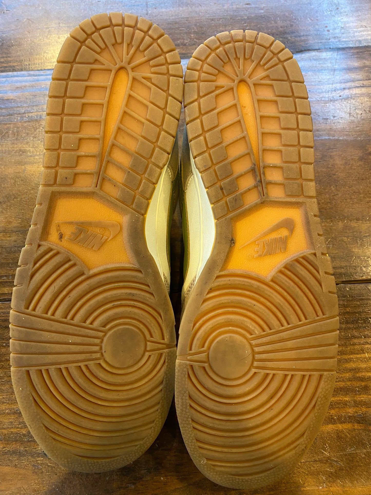 Dunk Low Since 72 Pacific Moss PRE OWNED