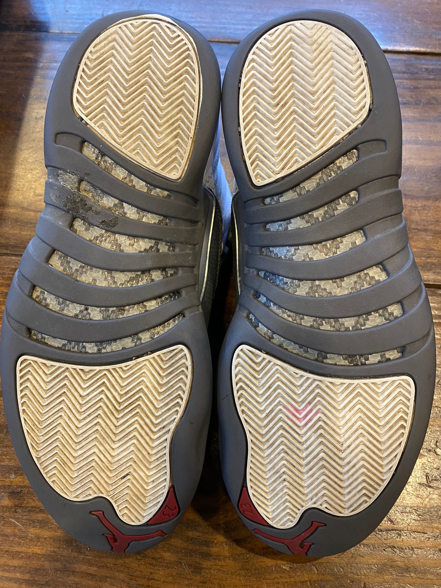 Jordan 12 Retro Dark Grey PRE OWNED