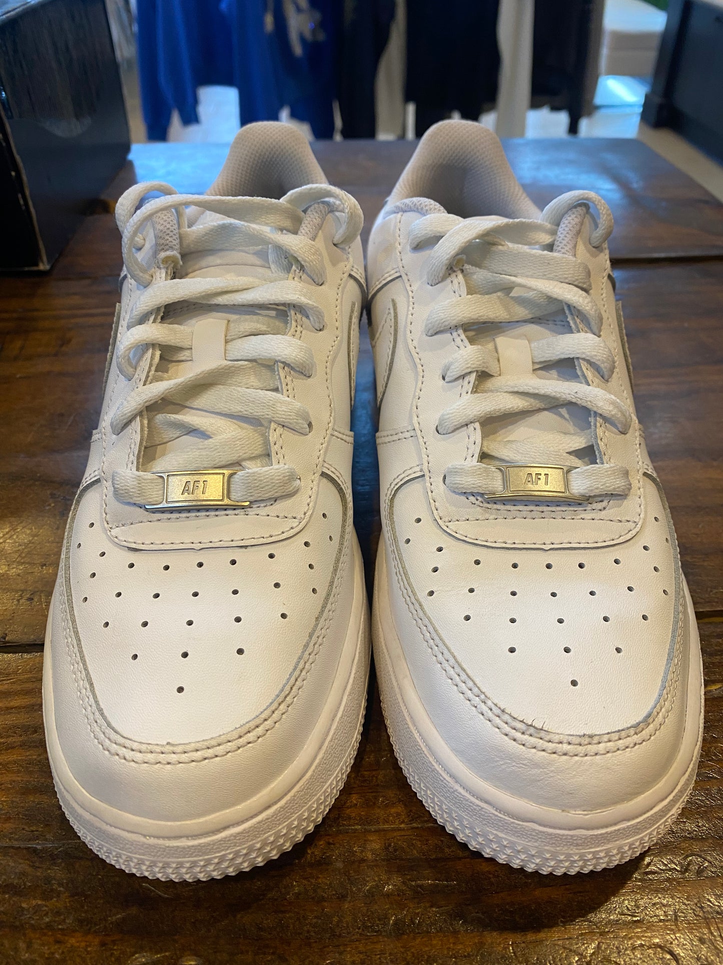 Air Force 1 LE GS Triple White PRE OWNED