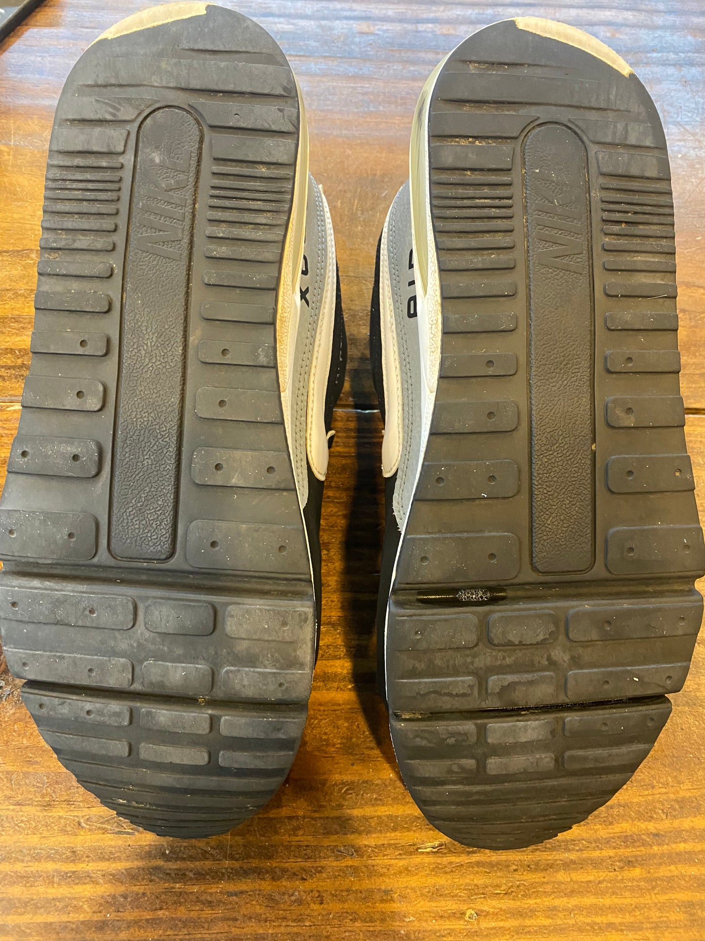 Air Max LTD 3 Black Grey PRE OWNED