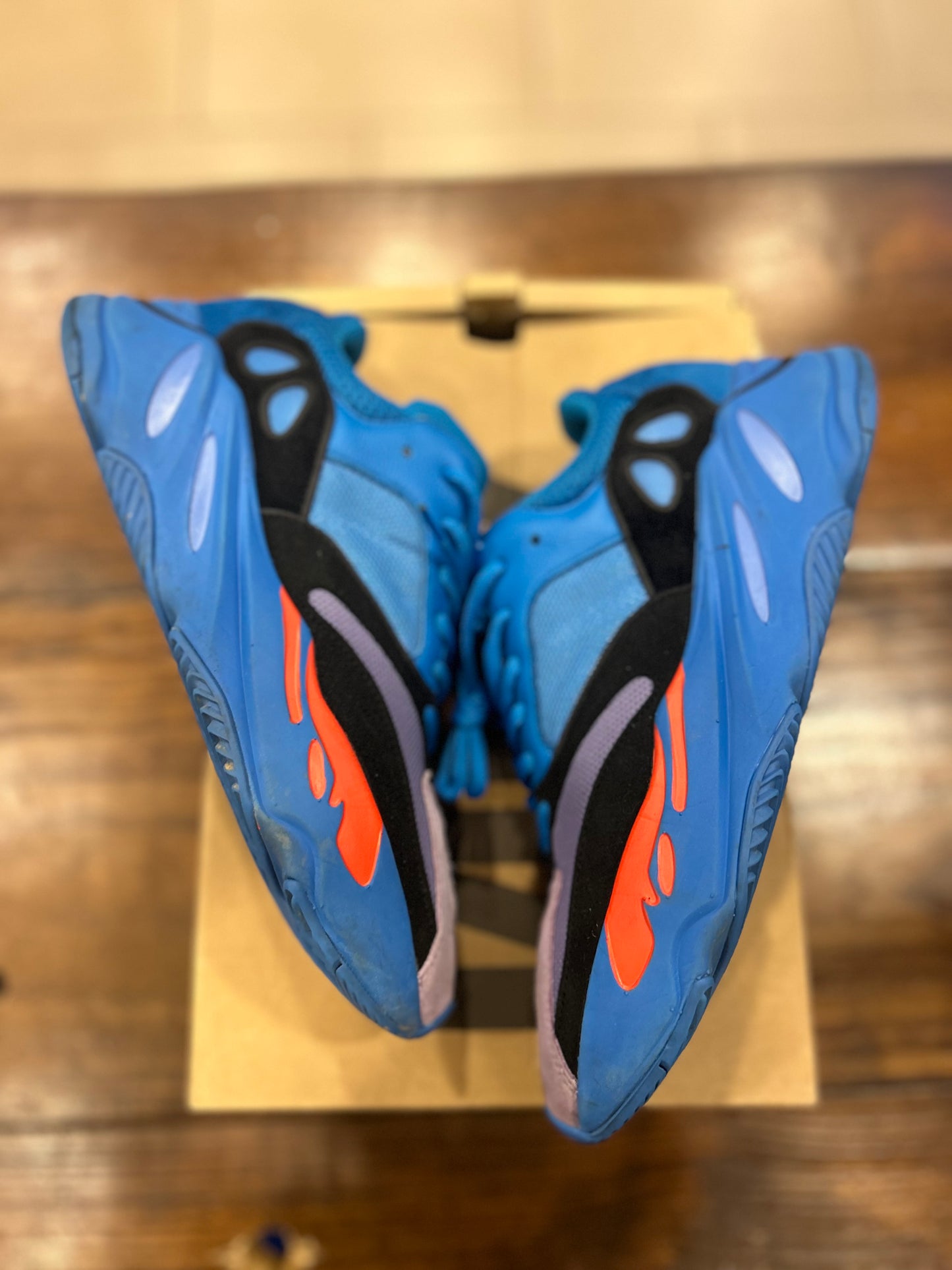 Yeezy Boost 700 Hi Res Blue PRE-OWNED