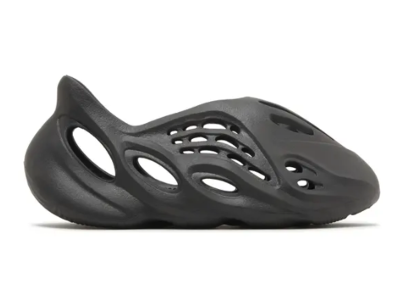 Yeezy Foam Runner Onyx PRE OWNED