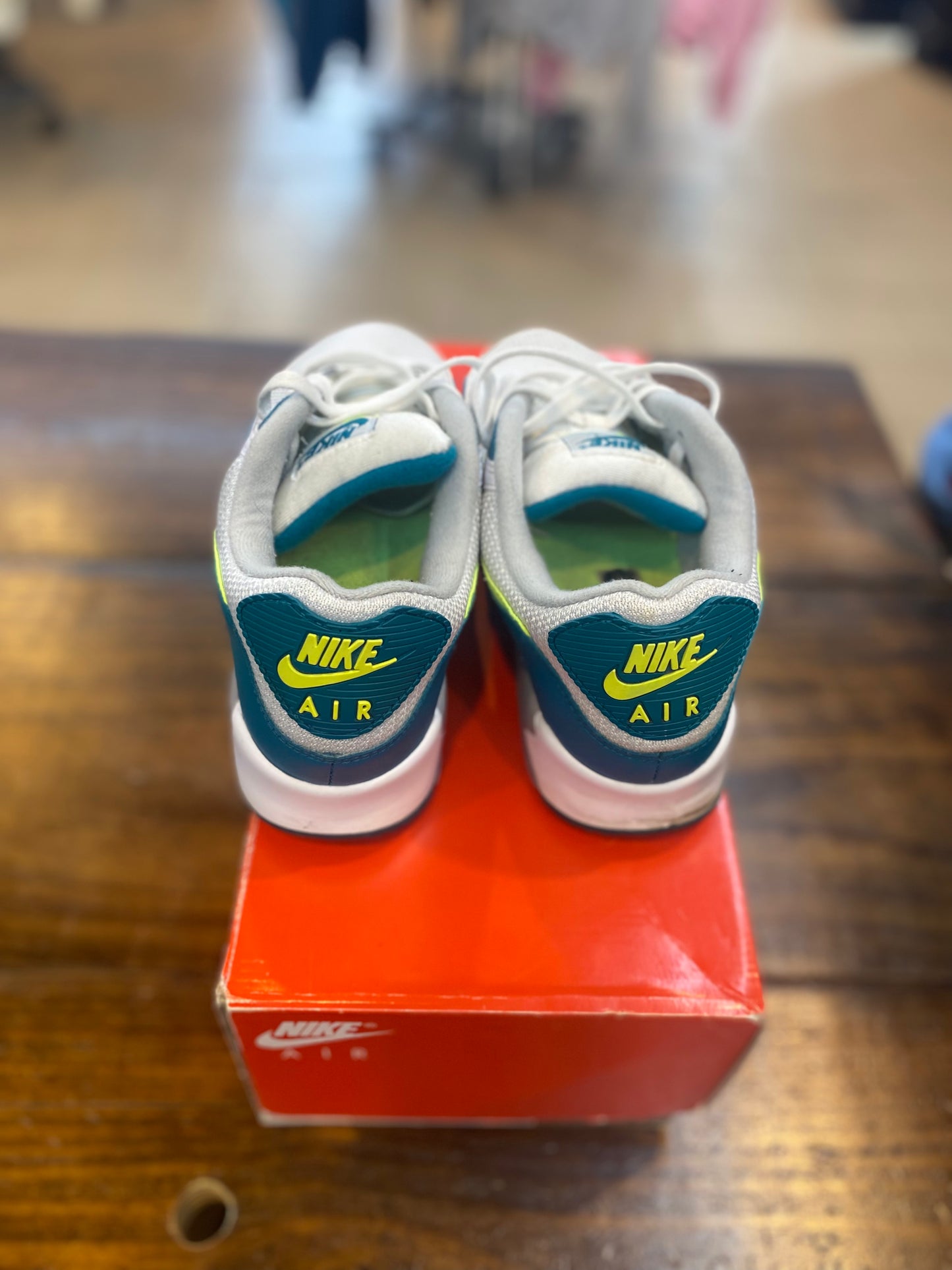Air Max 90 Spruce Lime PRE OWNED