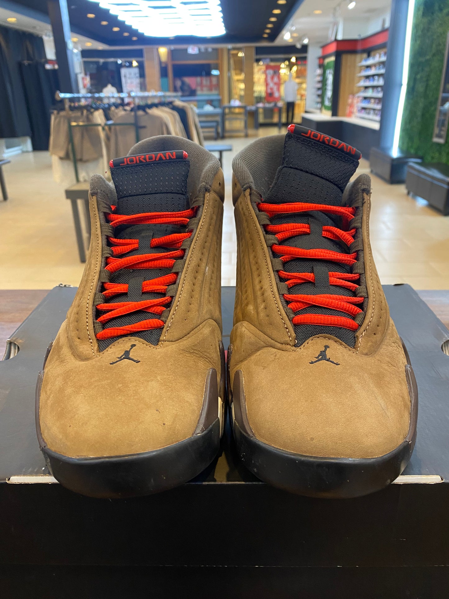 Jordan 14 Retro Winterized PRE-OWNED