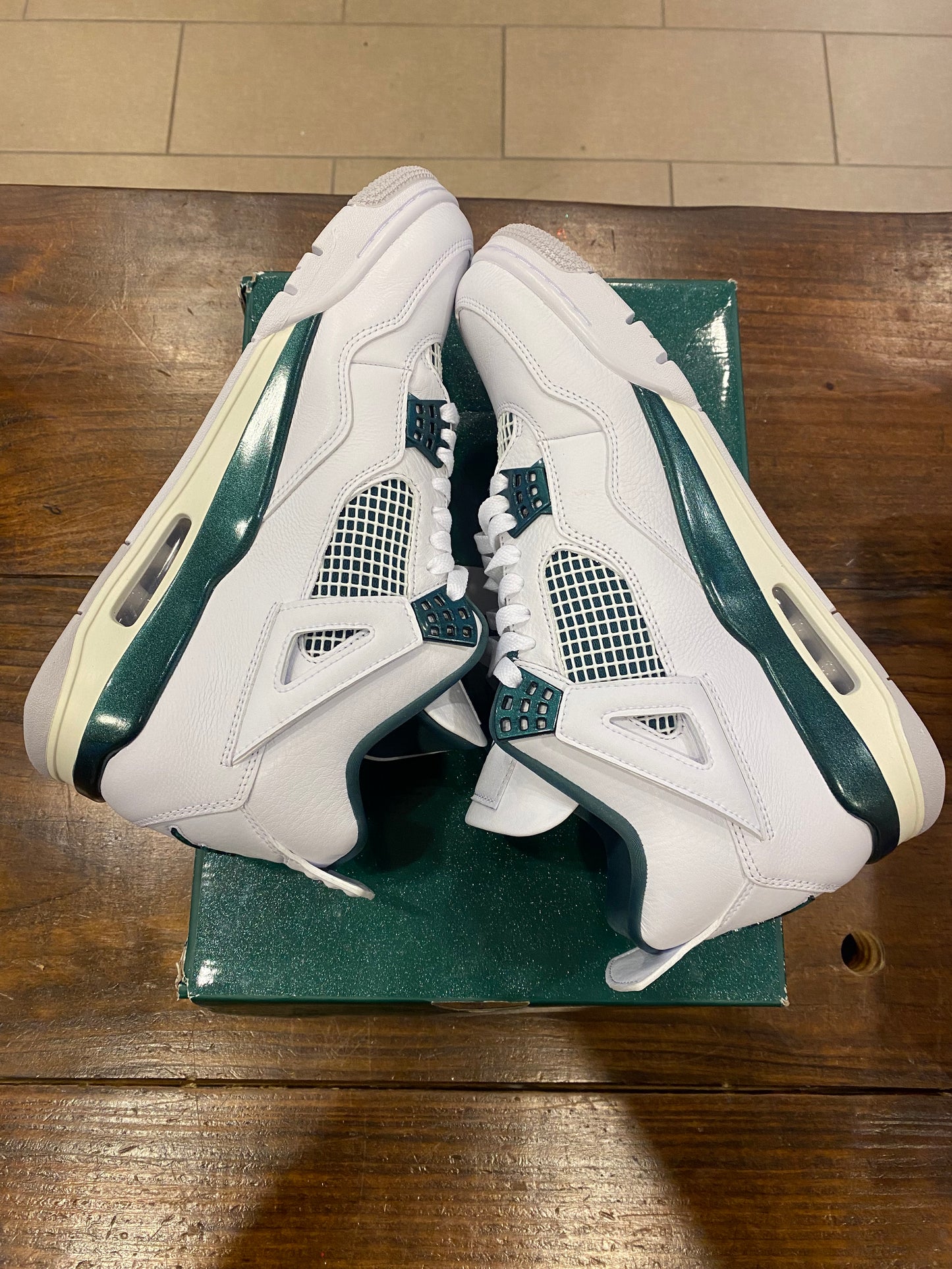 Jordan 4 Retro Oxidized Green - VNDS