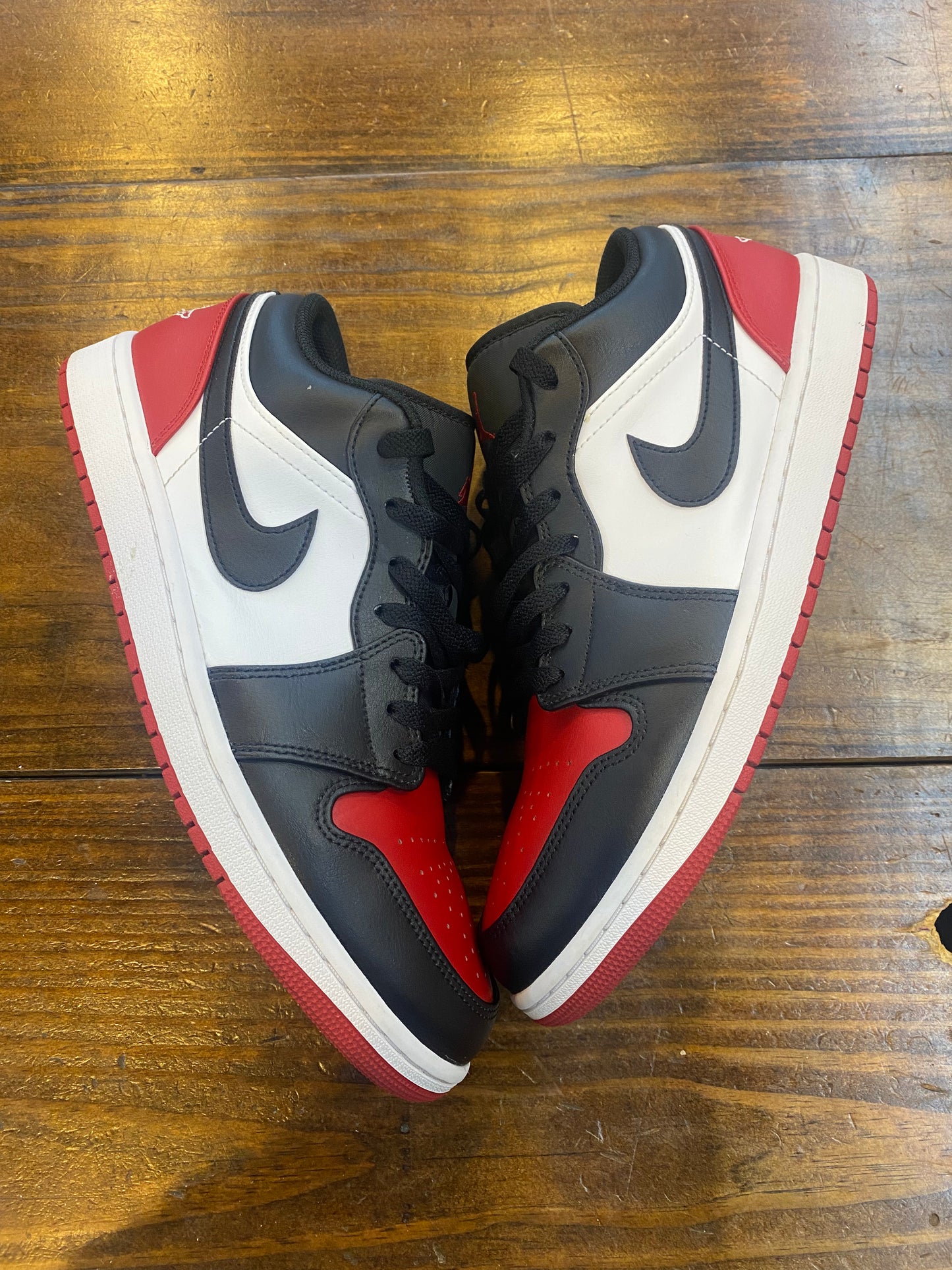 Jordan 1 Low Bred Toe 2 0 PRE OWNED