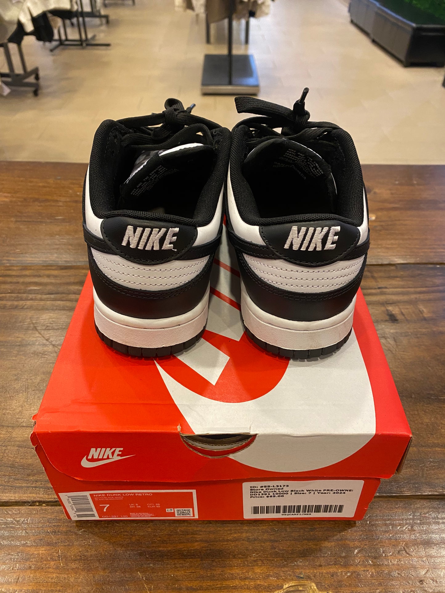 Nike Dunk Low Black White PRE-OWNED