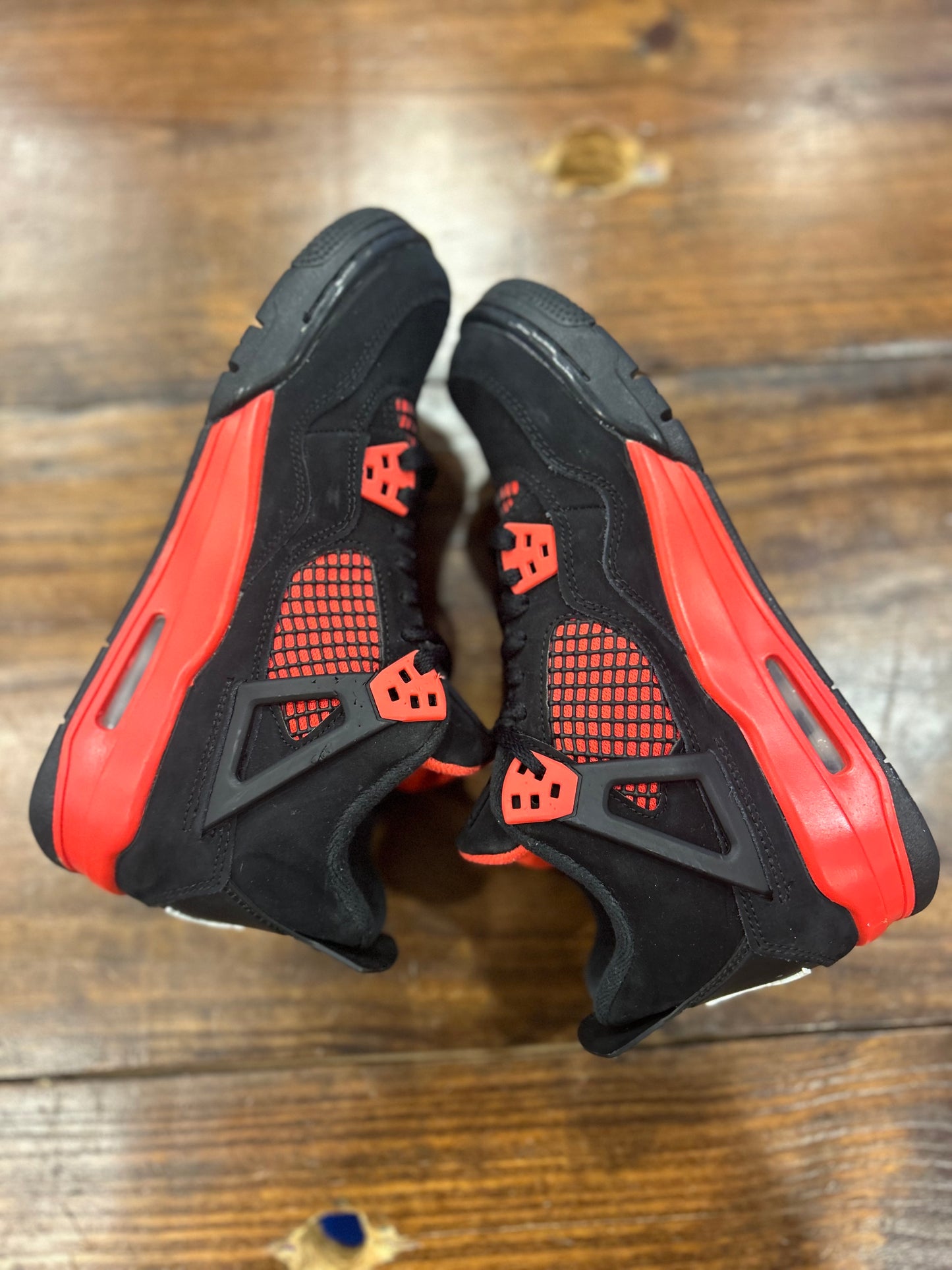 Air Jordan 4 Retro GS Red Thunder PRE-OWNED