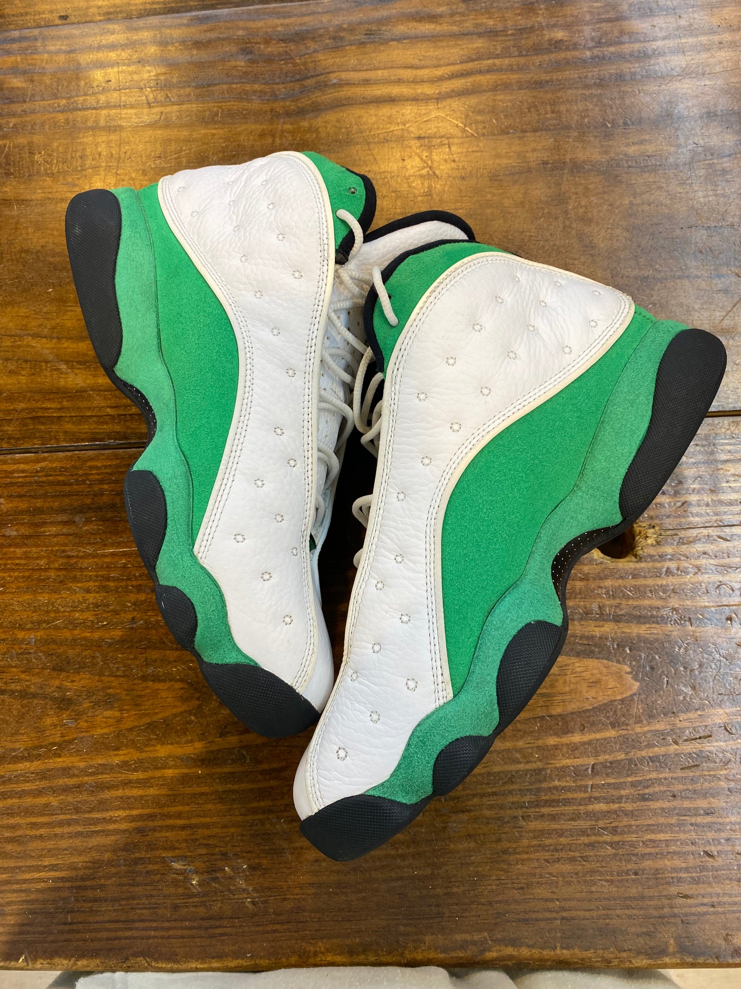 Jordan 13 Retro Lucky Green PRE OWNED