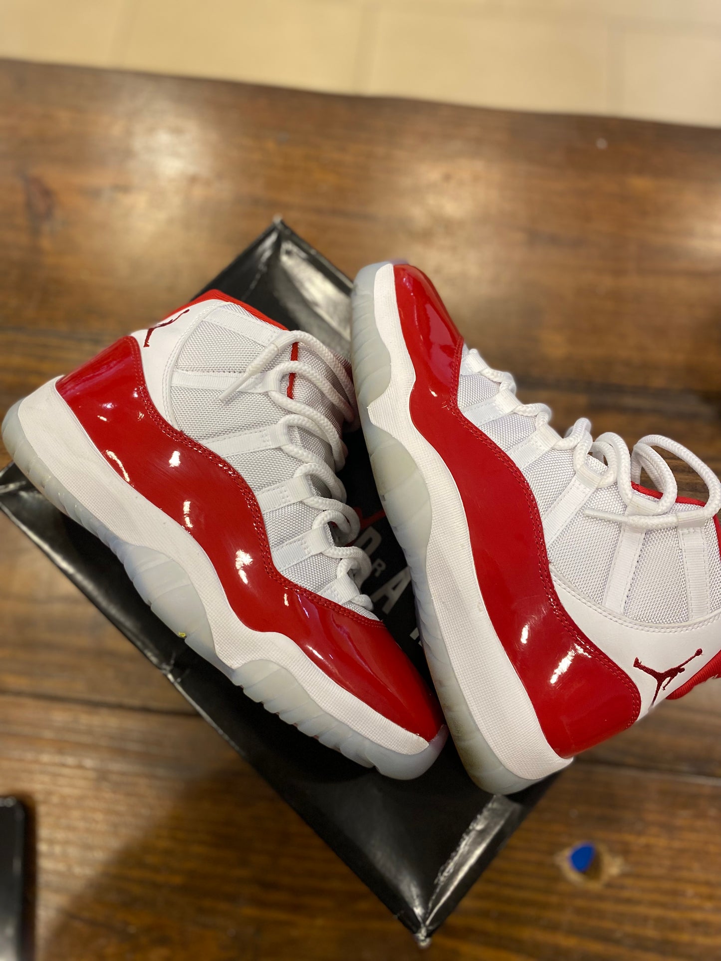 Air Jordan 11 Retro Cherry PRE-OWNED