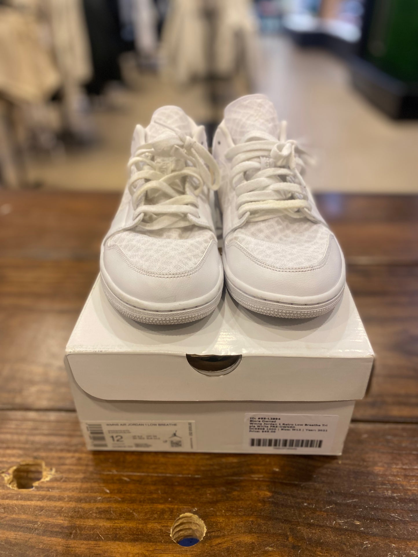 Wmns Jordan 1 Retro Low Breathe Triple White PRE-OWNED