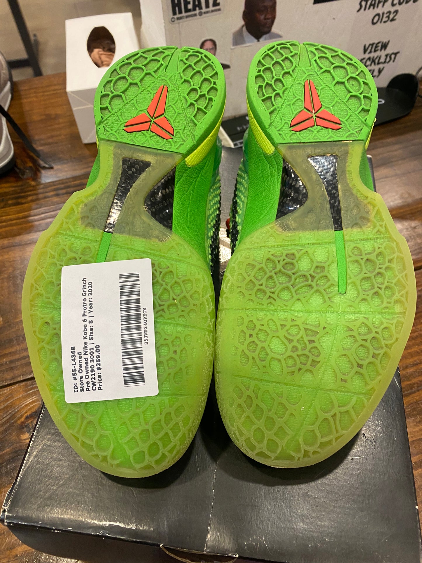 Pre Owned Nike Kobe 6 Protro Grinch