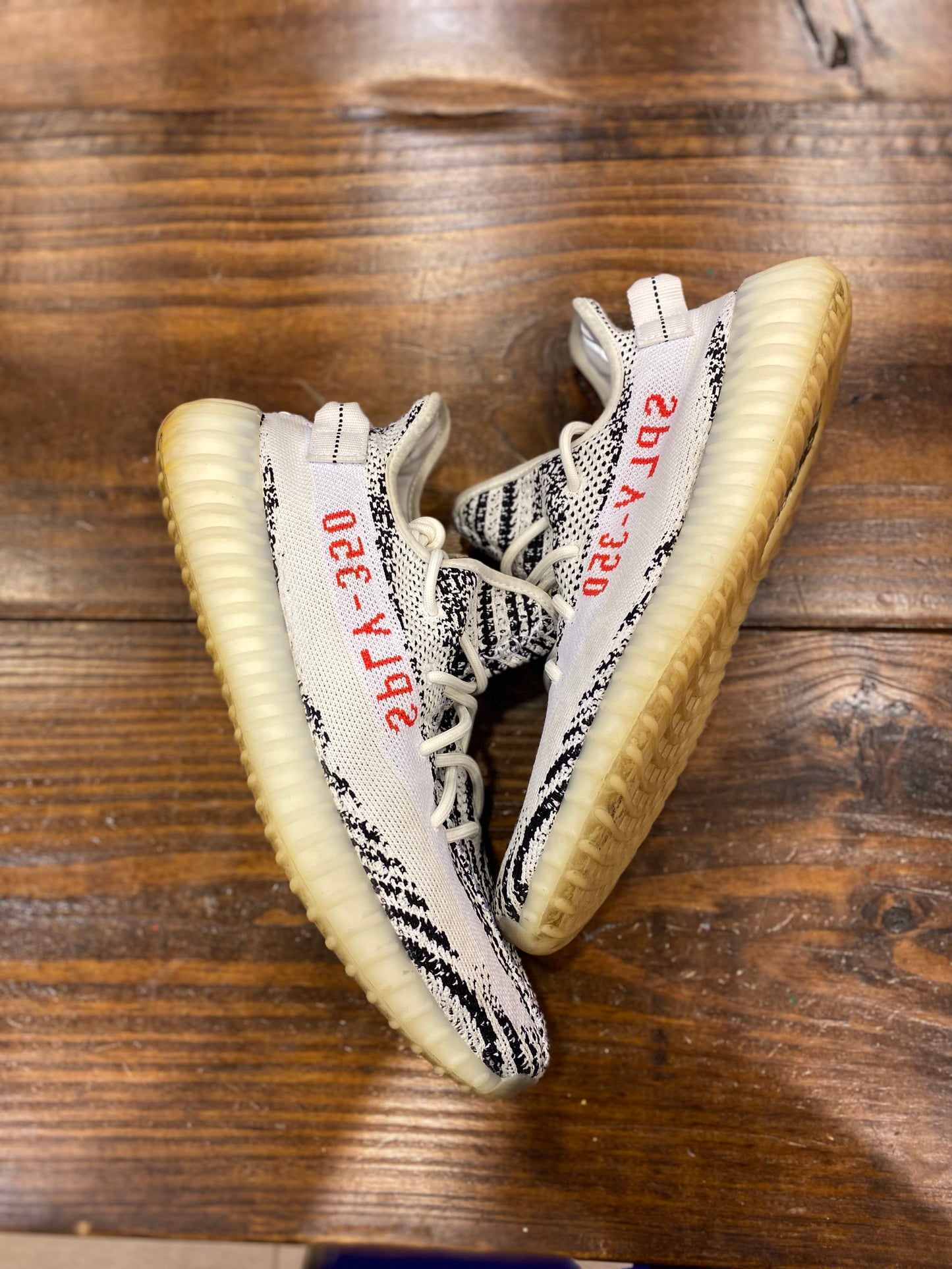 Yeezy Boost 350 V 2 Zebra PRE-OWNED