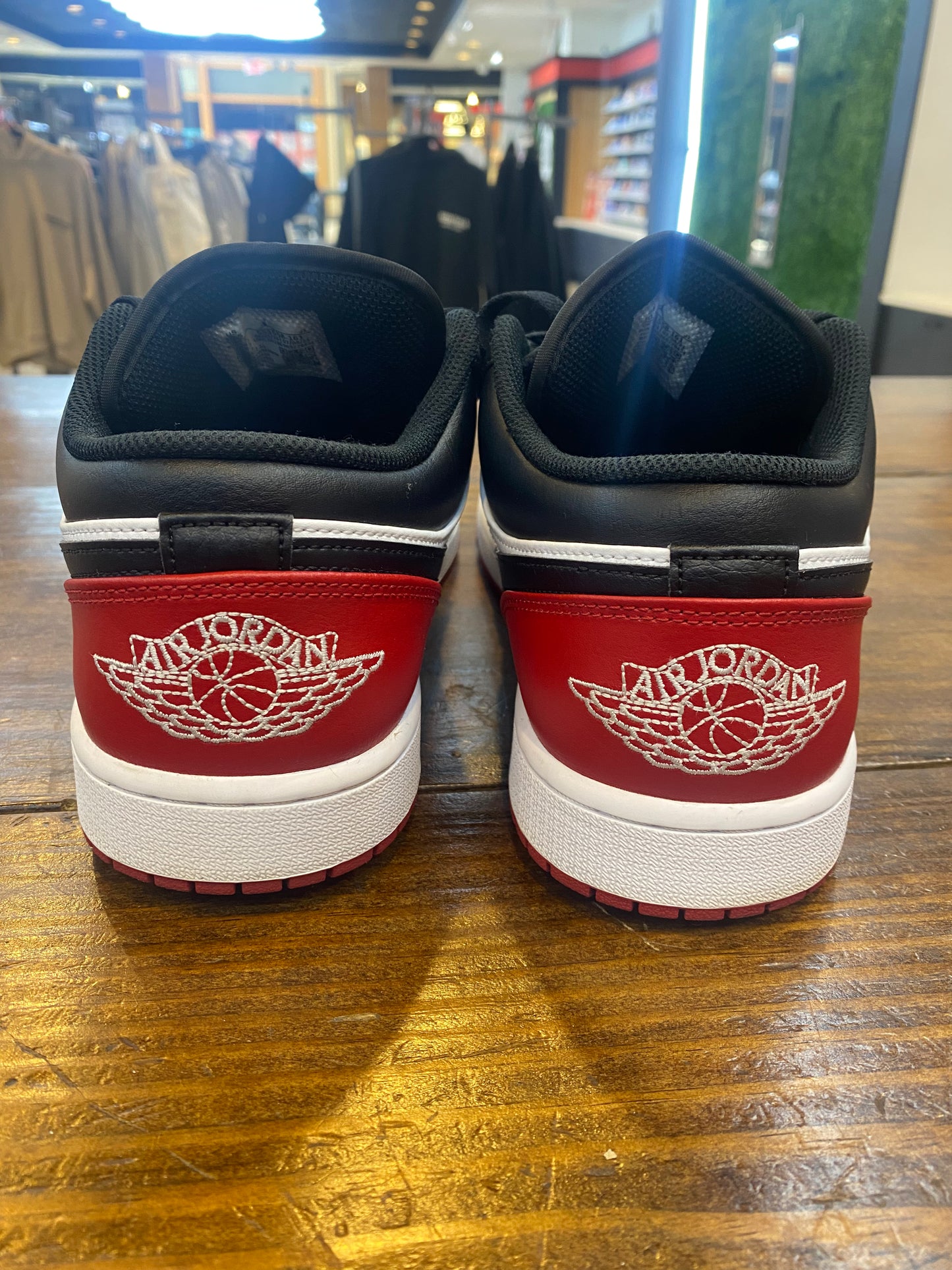 Jordan 1 Low Bred Toe 2 0 PRE OWNED