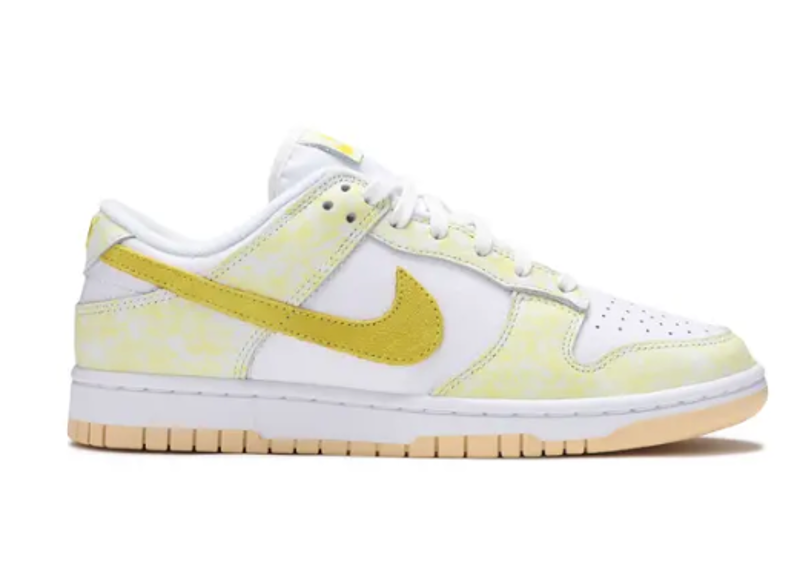Wmns Dunk Low OG Yellow Strike PRE OWNED
