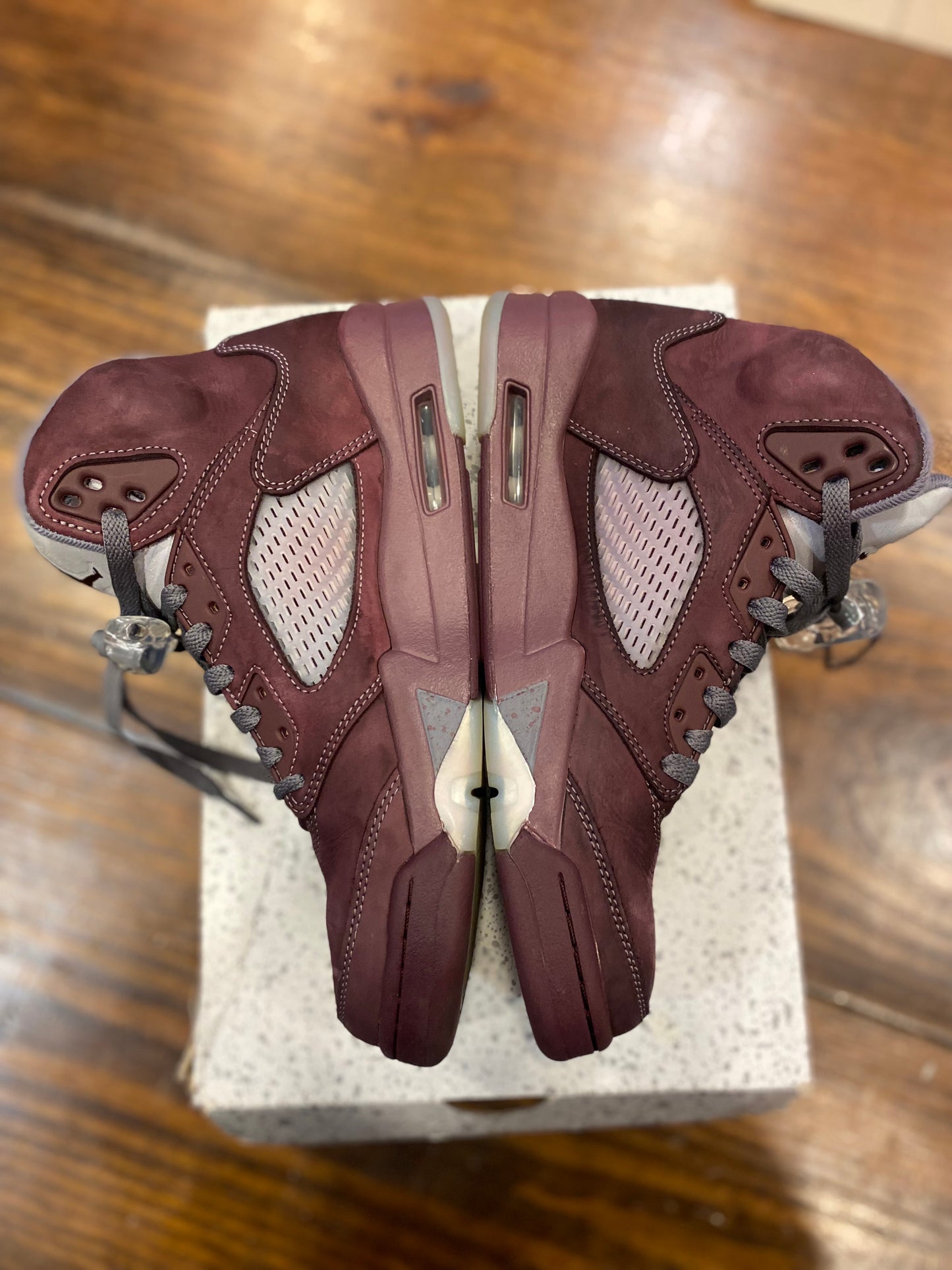 Jordan 5 Retro Burgundy PRE-OWNED