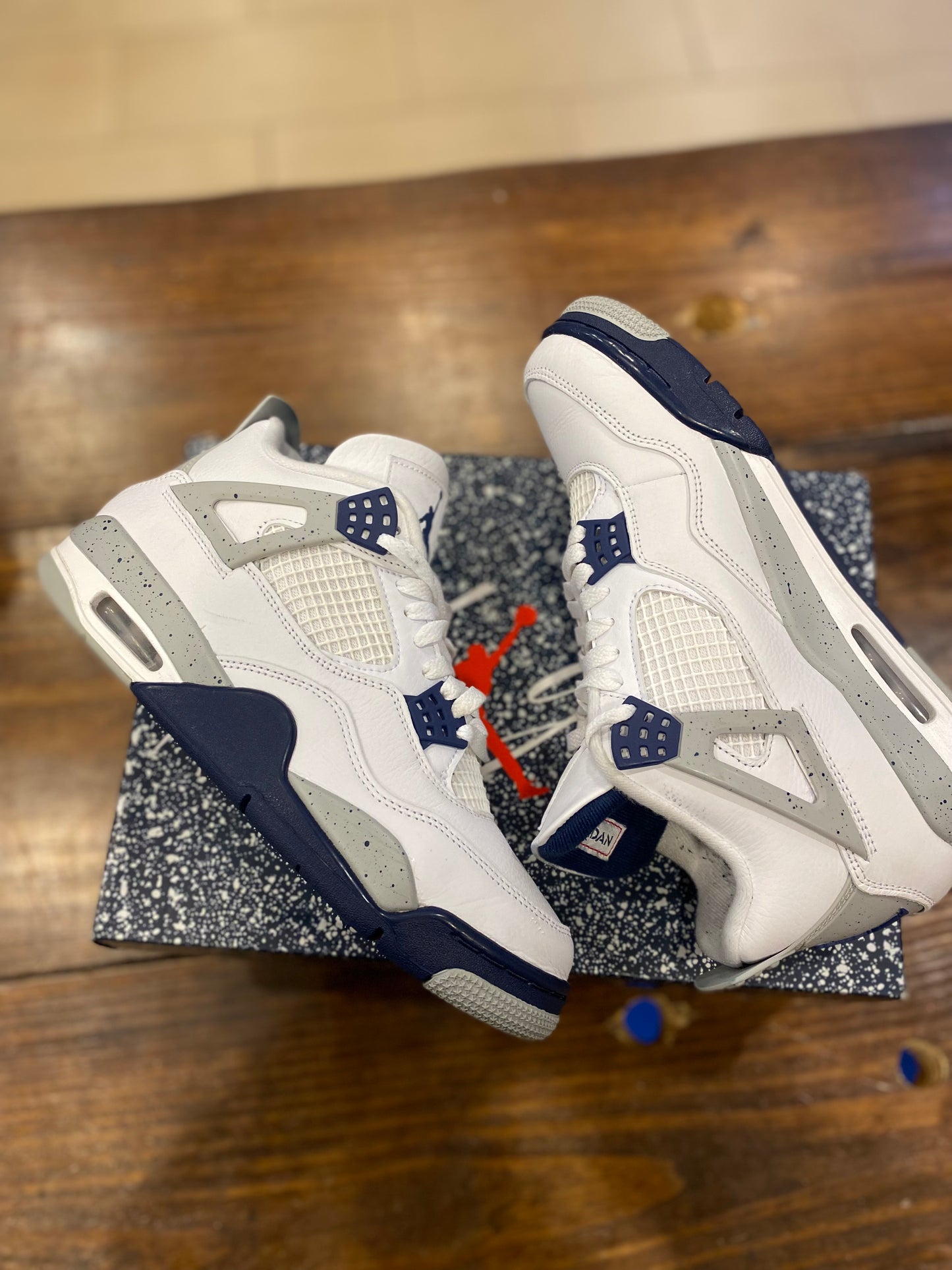 Air Jordan 4 Retro Midnight Navy PRE-OWNED