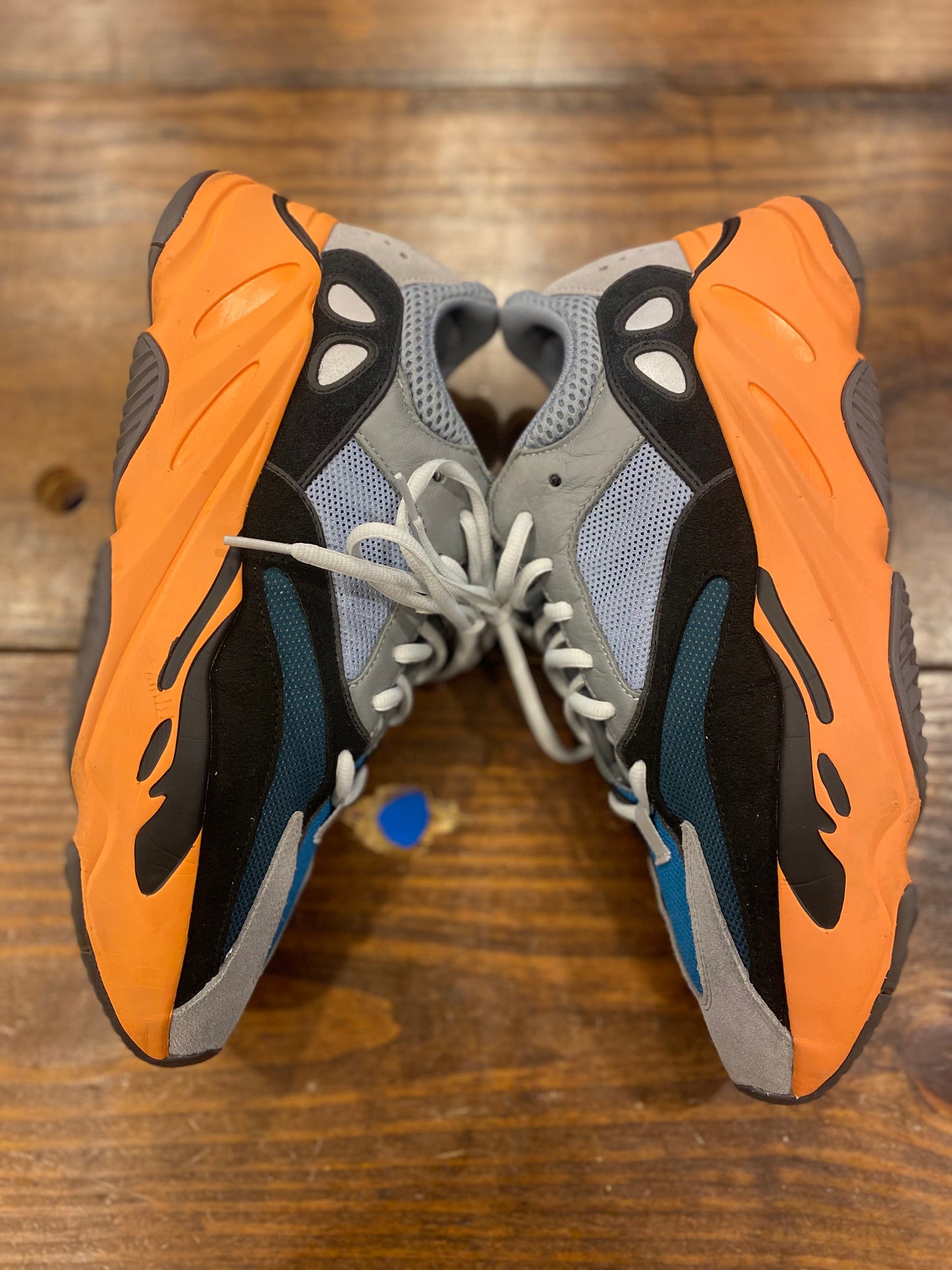 Yeezy Boost 700 Wash Orange PRE-OWNED