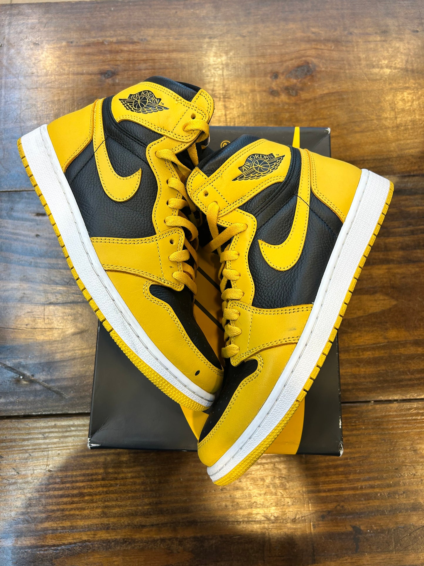 Jordan 1 Retro High OG Pollen PRE OWNED