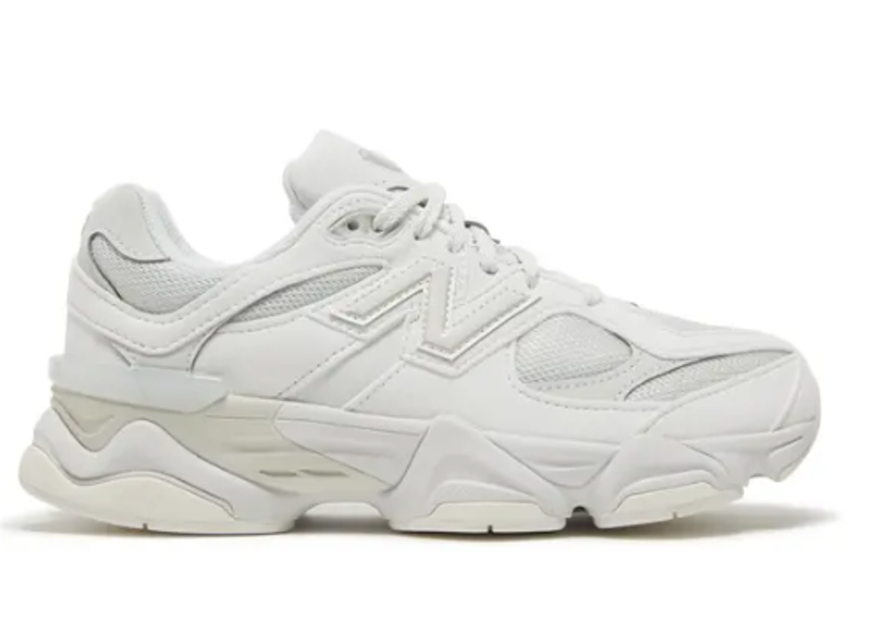 New Balance 9060 Big Kid Reflection PRE OWNED