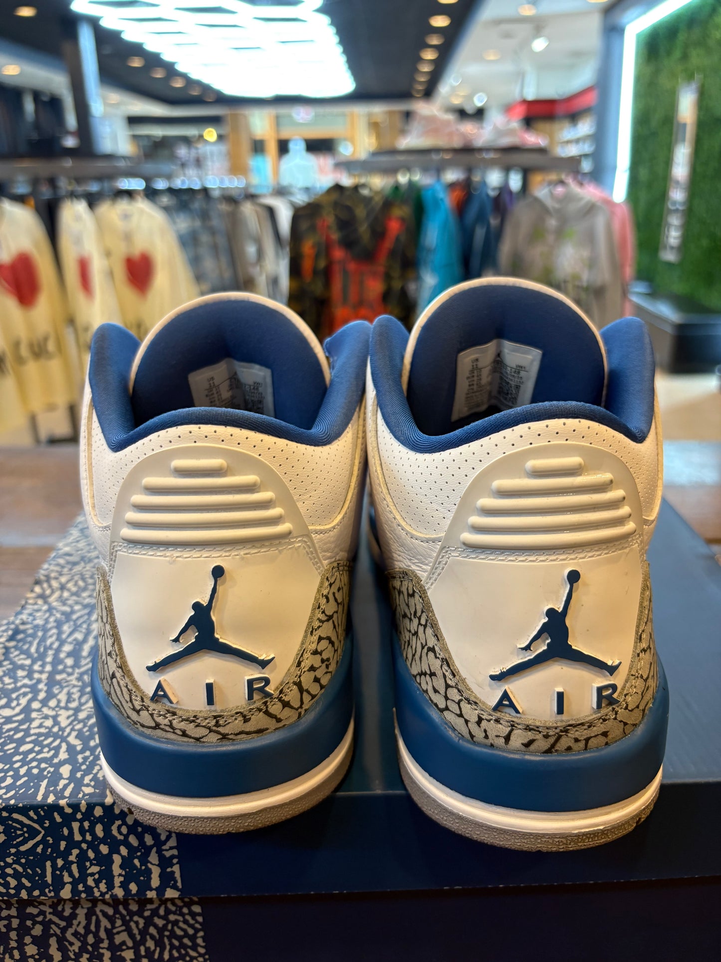 JORDAN 3 RETRO WASHINGTON WIZARDS PREOWNED