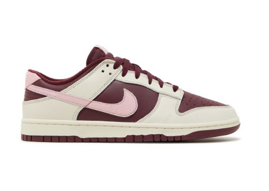 Dunk Low Premium Valentines Day PRE-OWNED