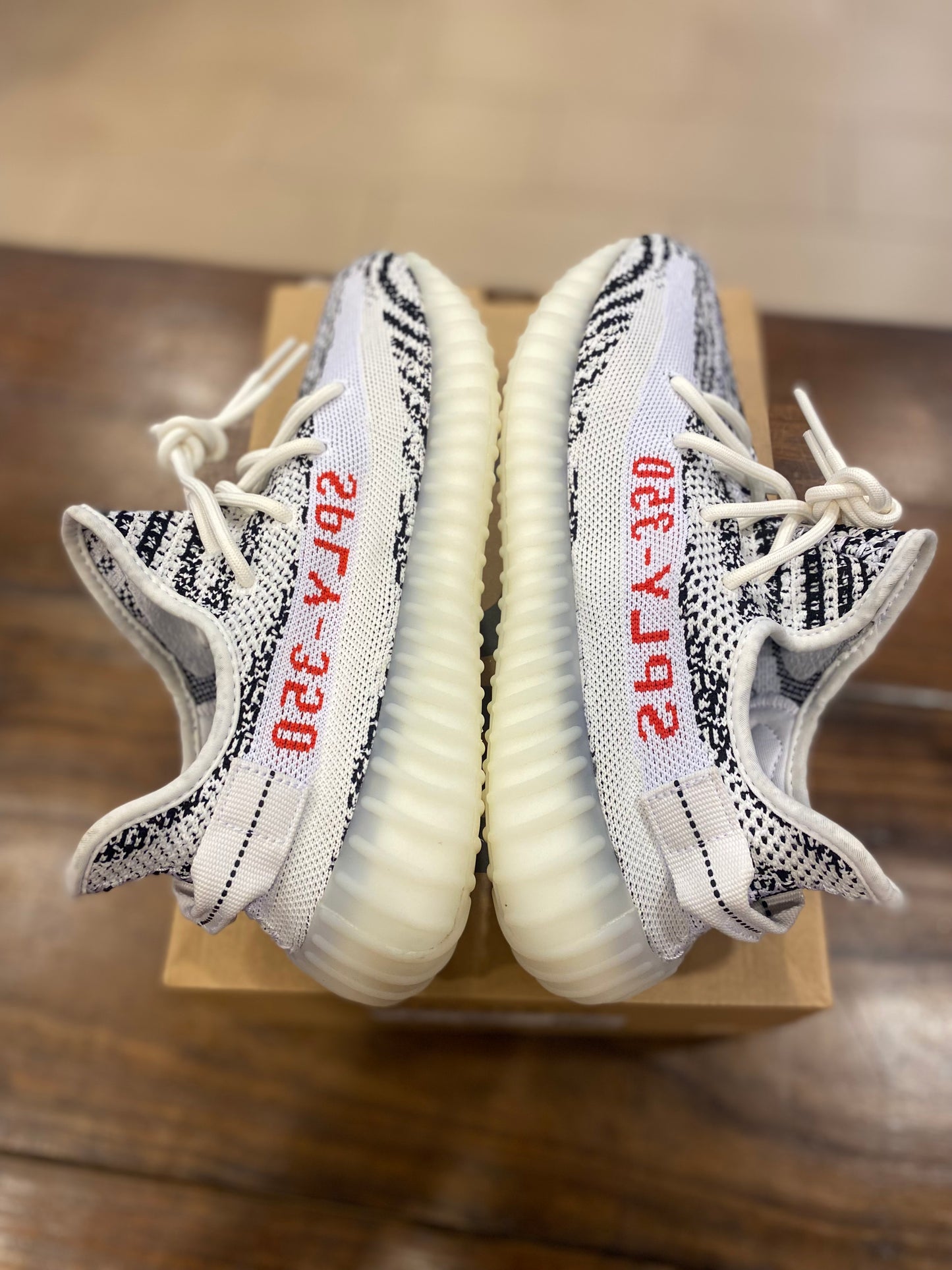 Yeezy Boost 350 V 2 Zebra PRE-OWNED