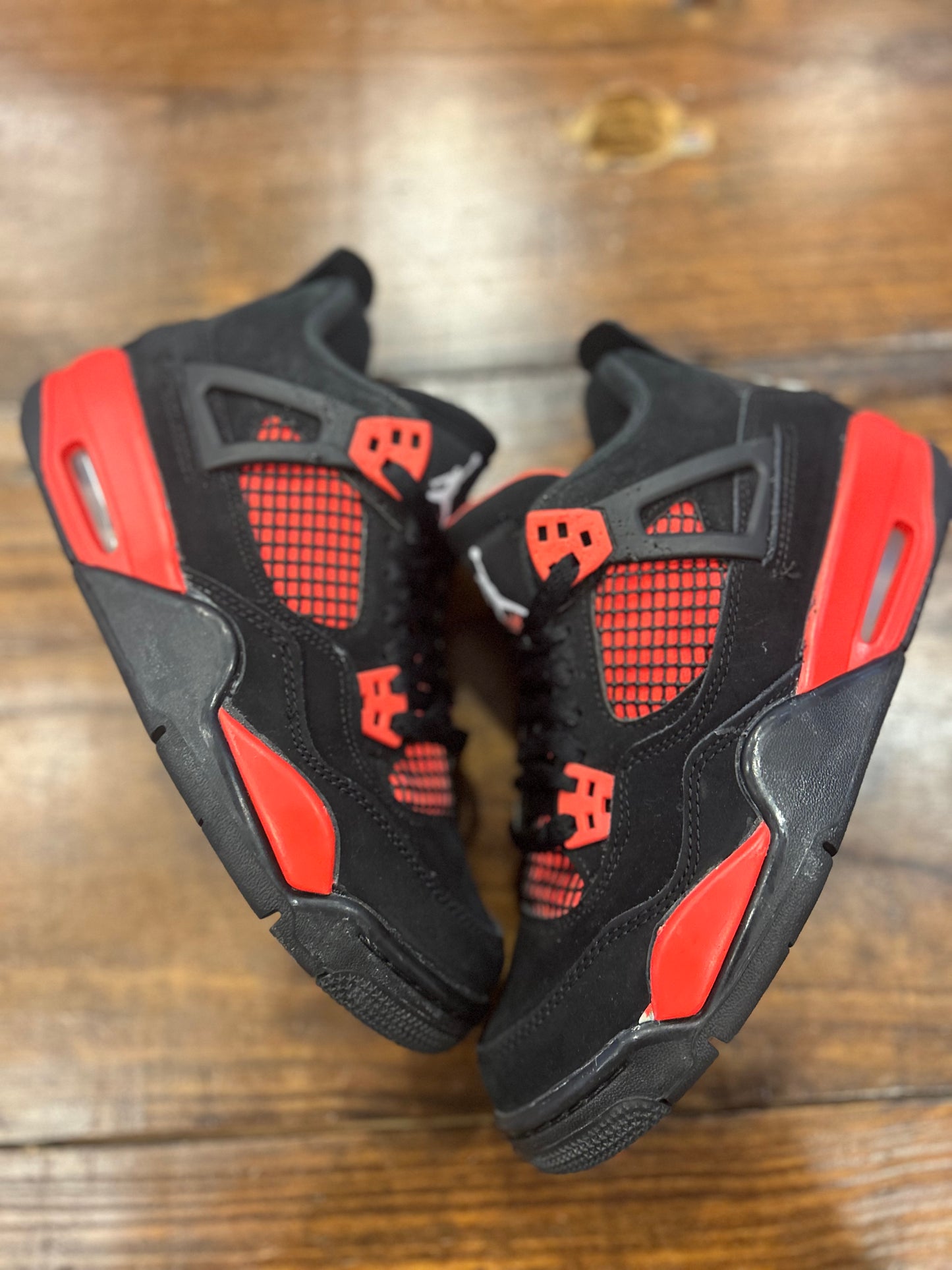 Air Jordan 4 Retro GS Red Thunder PRE-OWNED