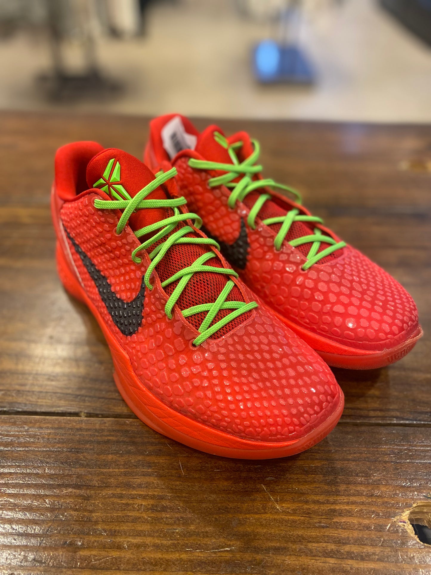 Kobe 6 Protro Reverse Grinch PRE-OWNED