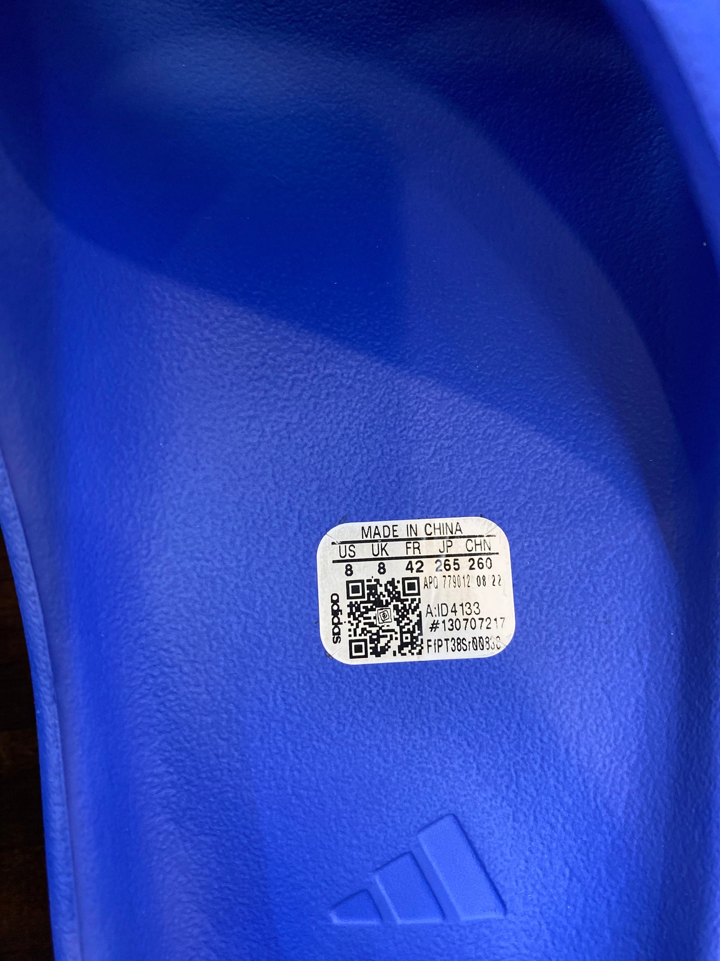 Yeezy Slide Azure PRE-OWNED