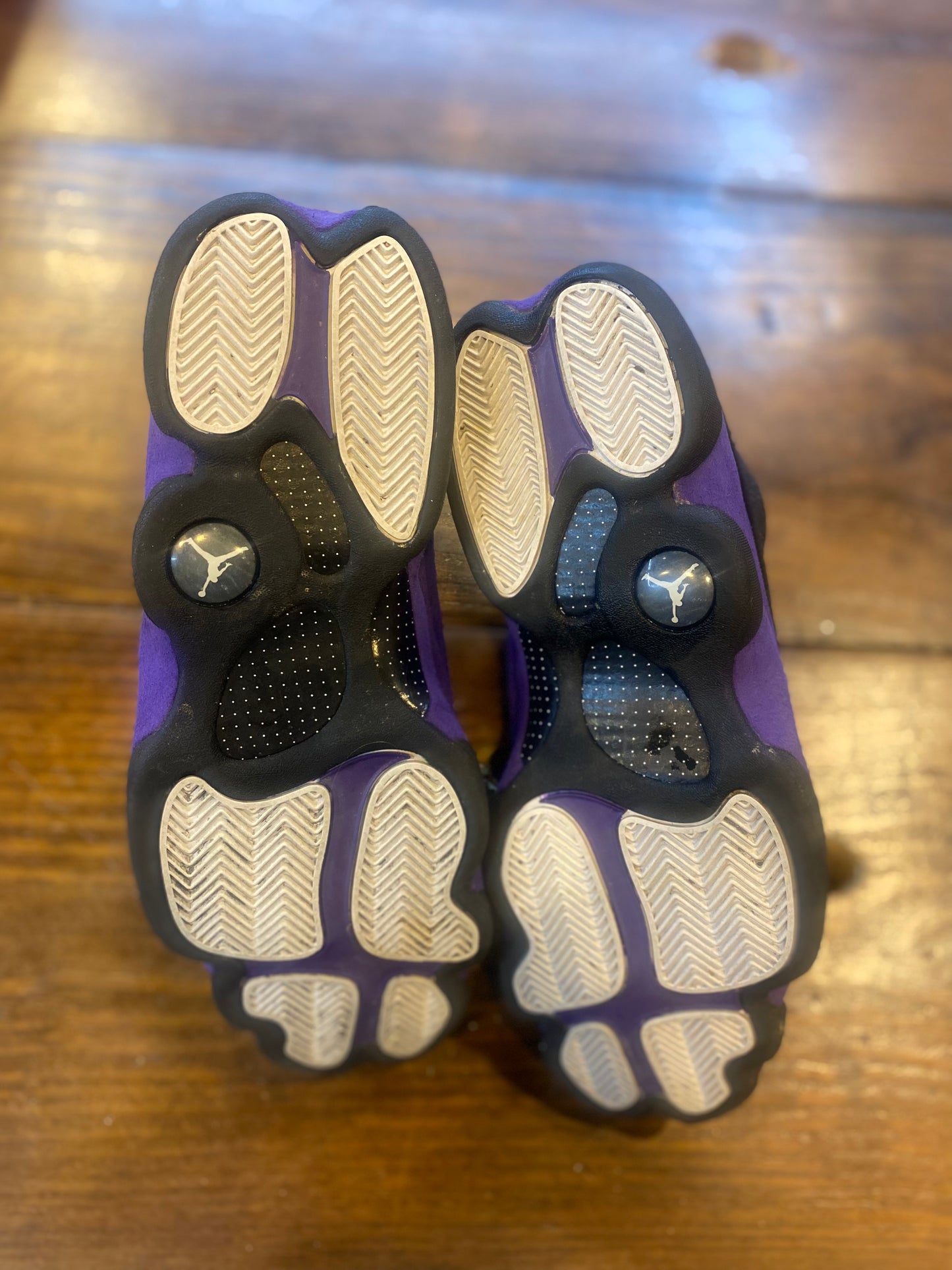 Jordan 13 Retro Court Purple pre owned