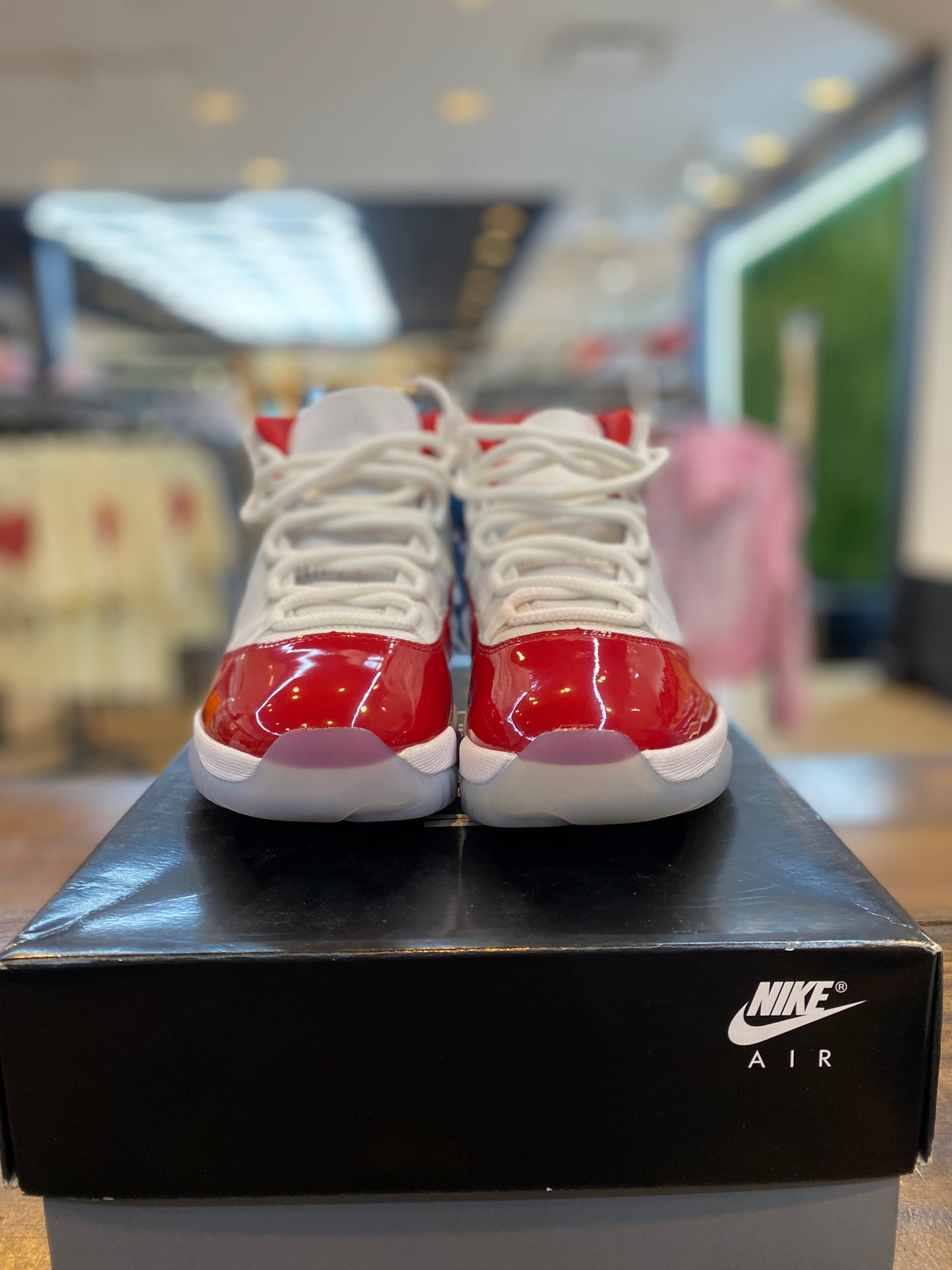 Jordan 11 Retro Cherry PRE OWNED