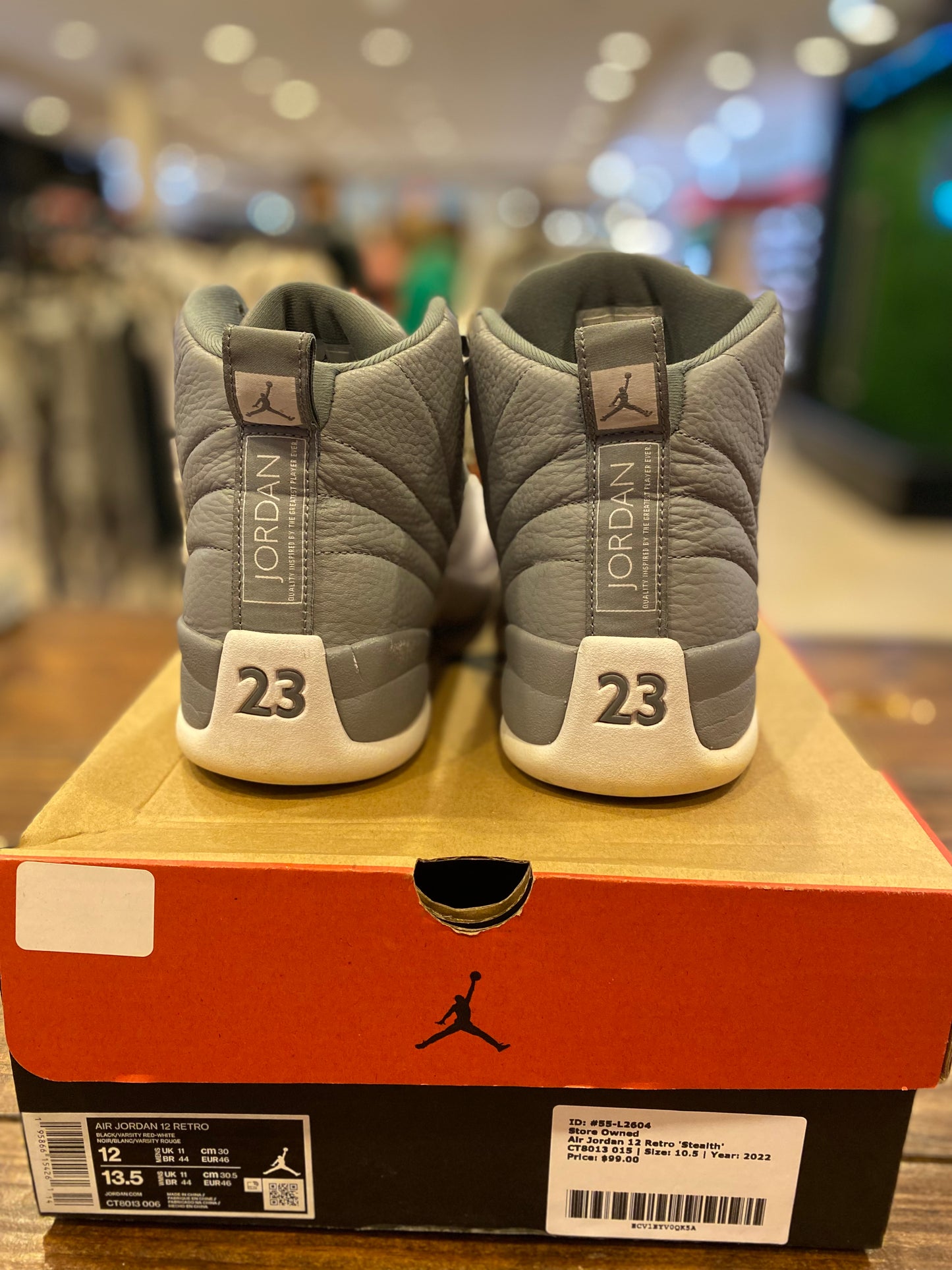 Air Jordan 12 Retro Stealth PRE-OWNED