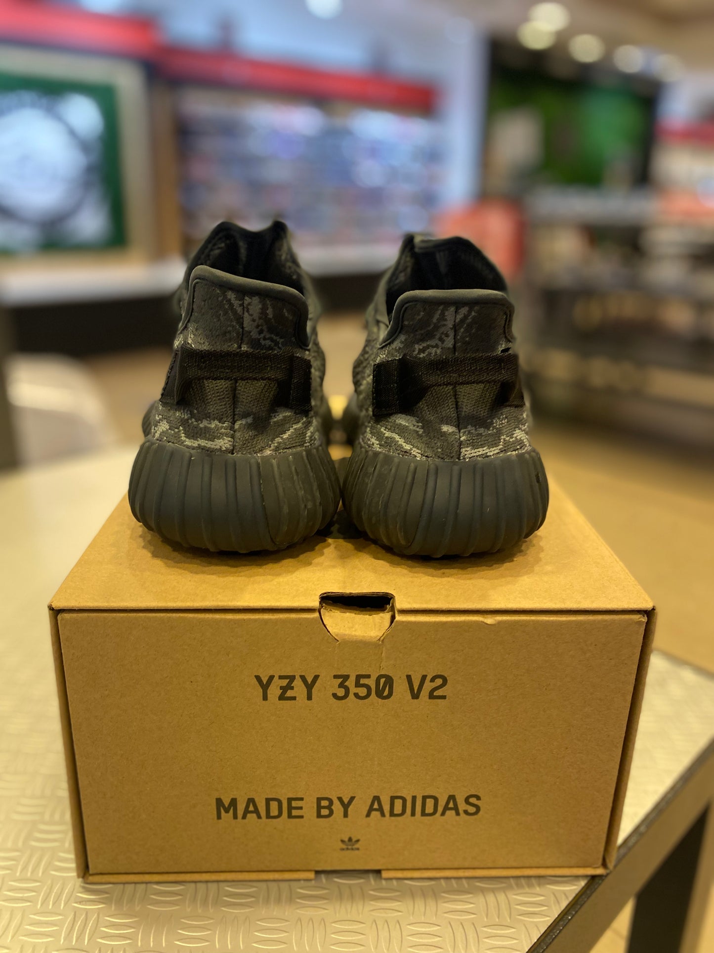 Yeezy Boost 350 V2 MX Dark Salt PRE-OWNED