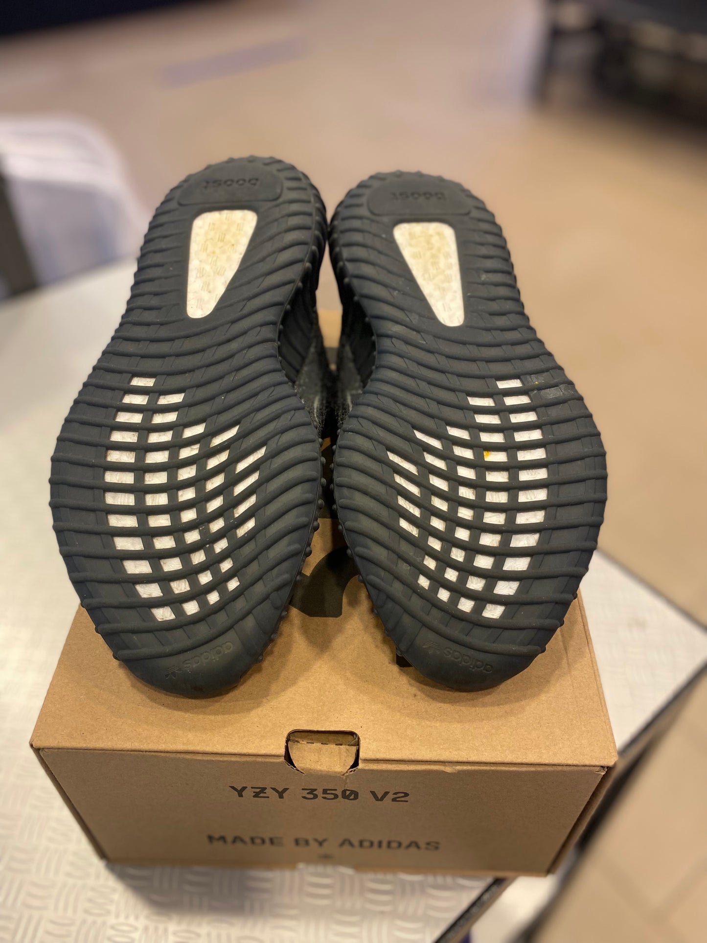 Yeezy Boost 350 V2 MX Dark Salt PRE-OWNED