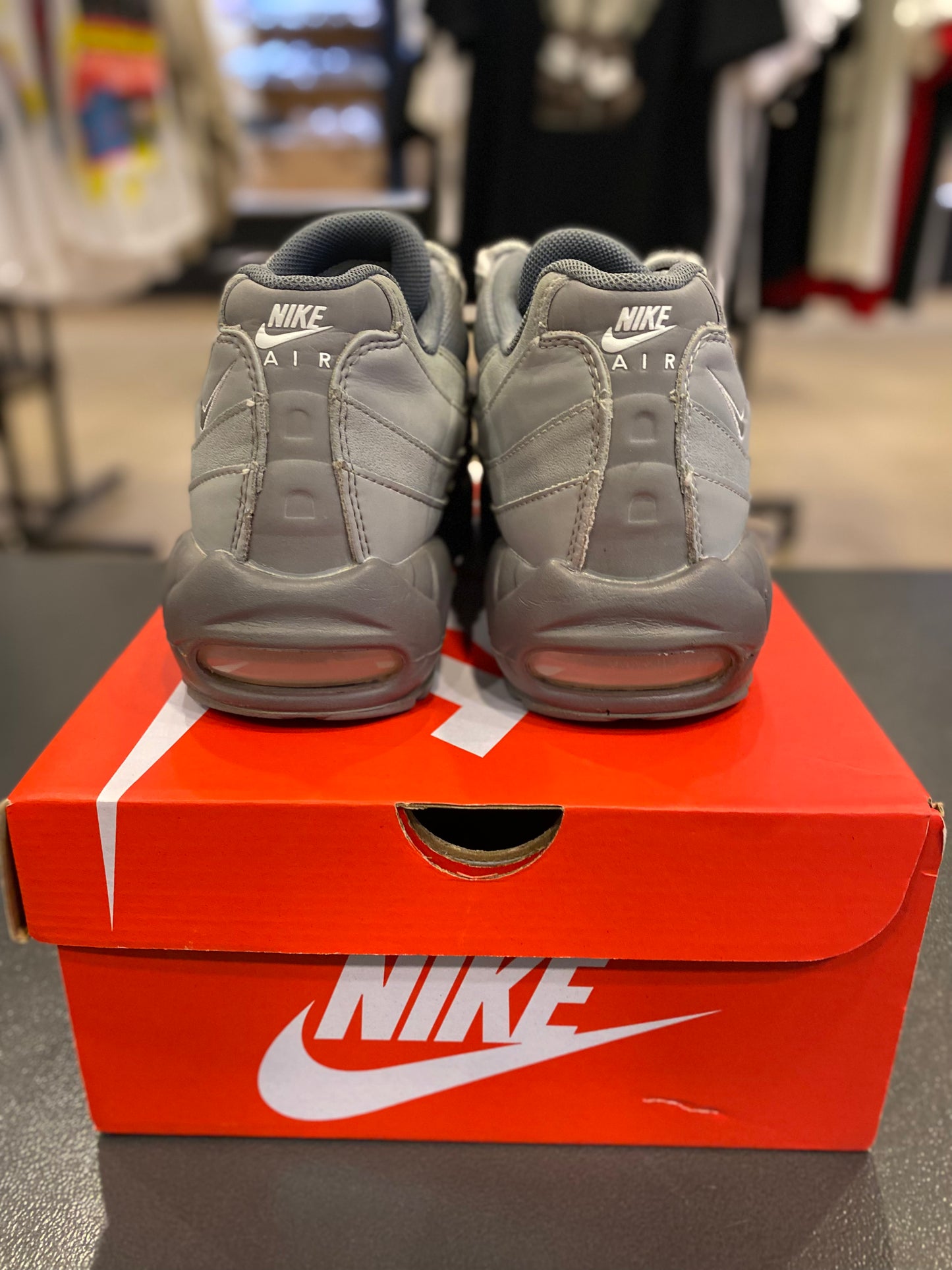 Air Max 95 Wolf Grey PRE-OWNED