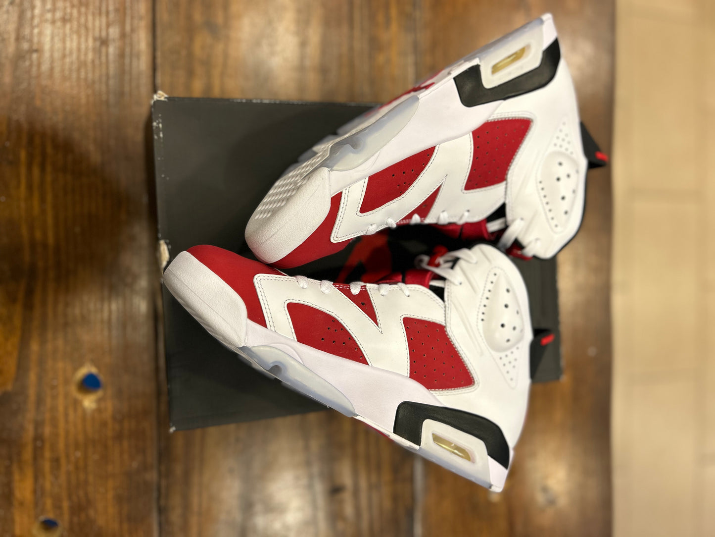 Air Jordan 6 Retro OG Carmine PRE-OWNED