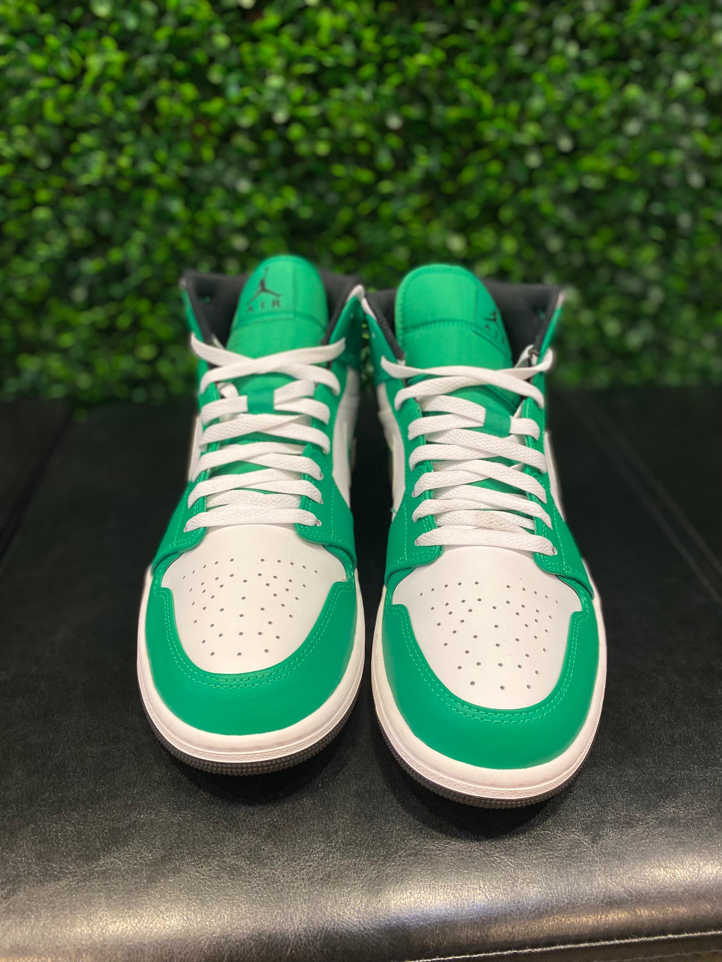 Air Jordan 1 Mid Lucky Green PRE-OWNED