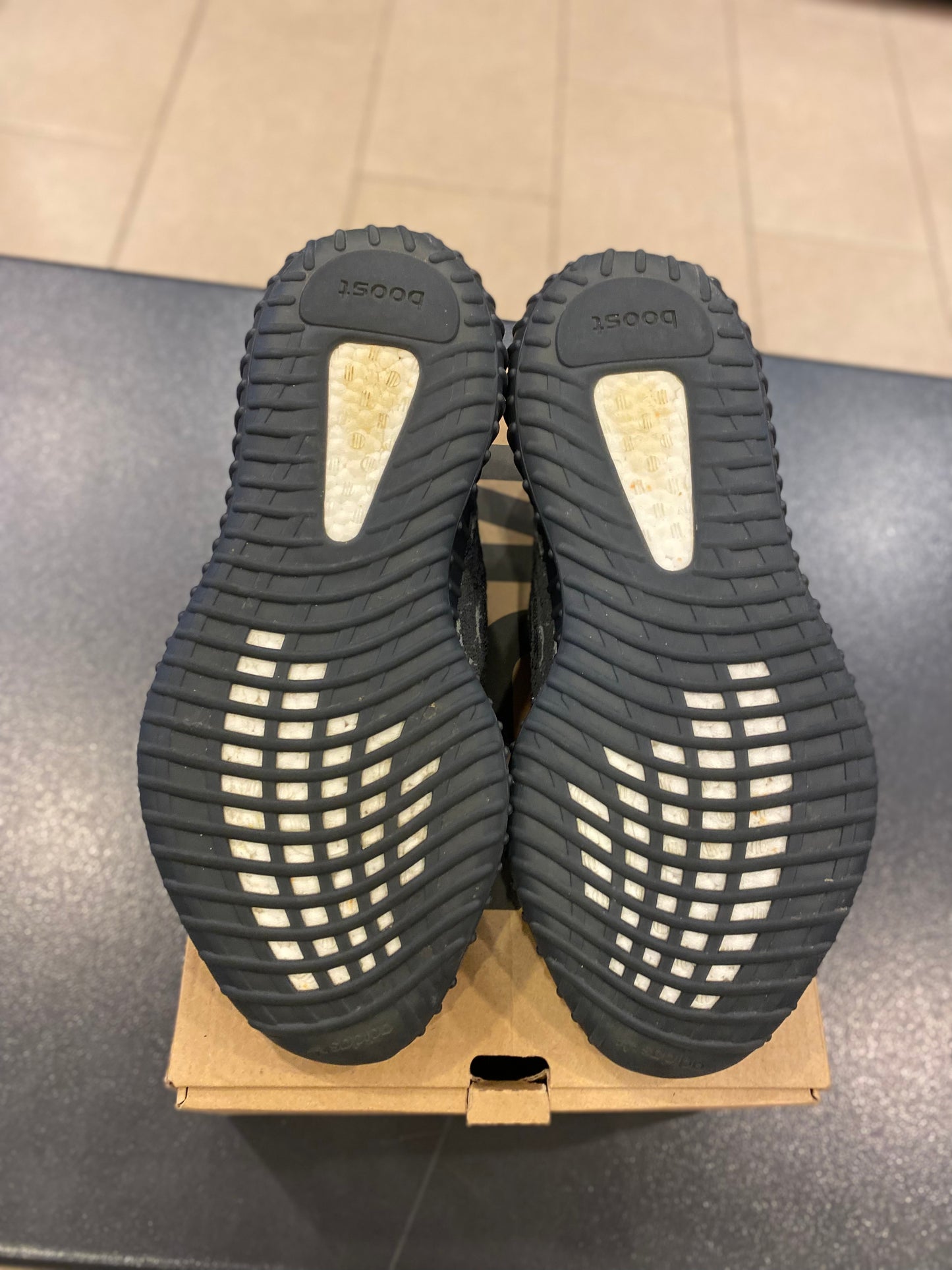 Yeezy Boost 350 V 2 MX Dark Salt PRE-OWNED