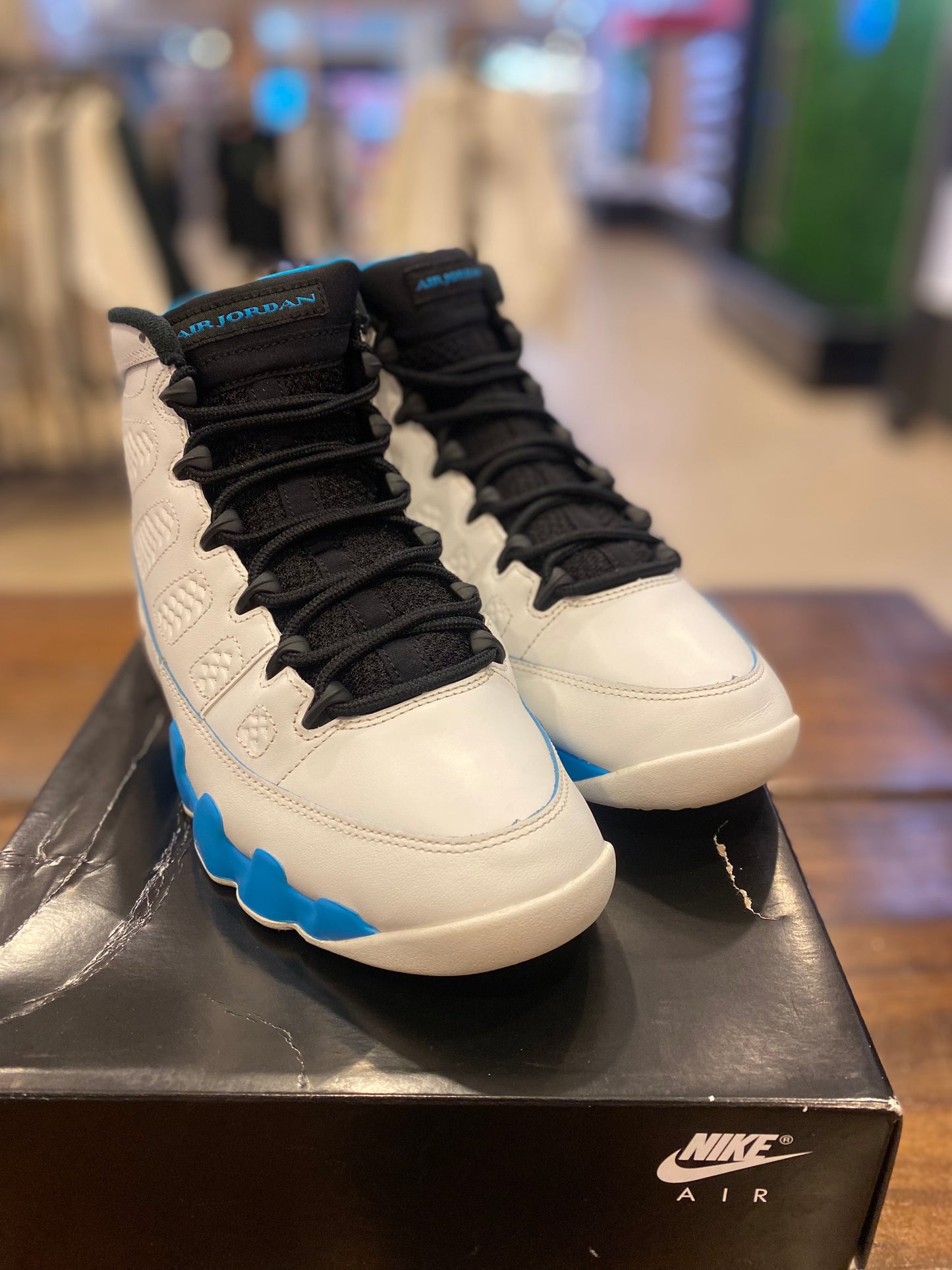 Air Jordan 9 Retro Powder Blue 2024