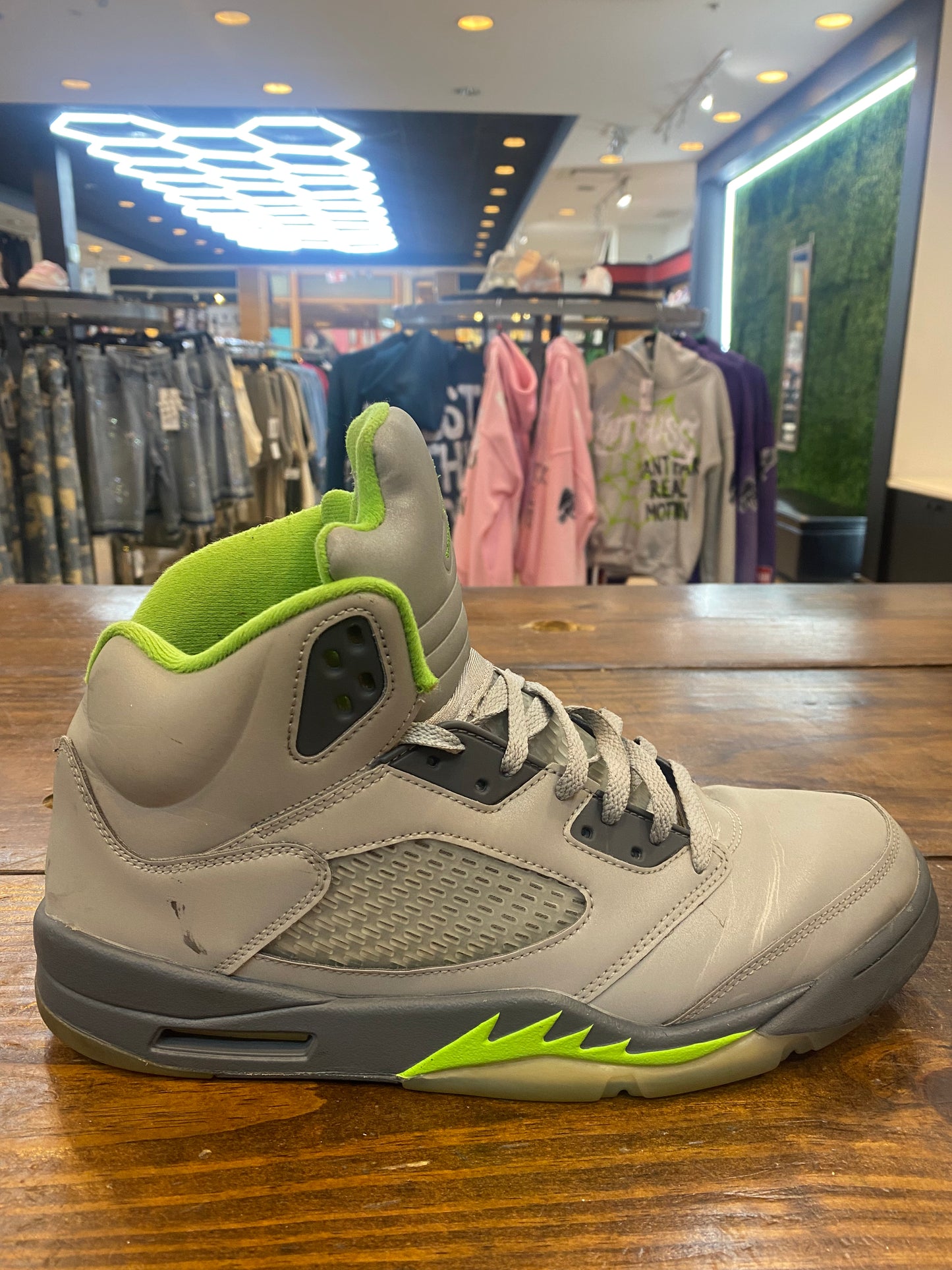 Jordan 5 Retro Green Bean 2022 PRE OWNED